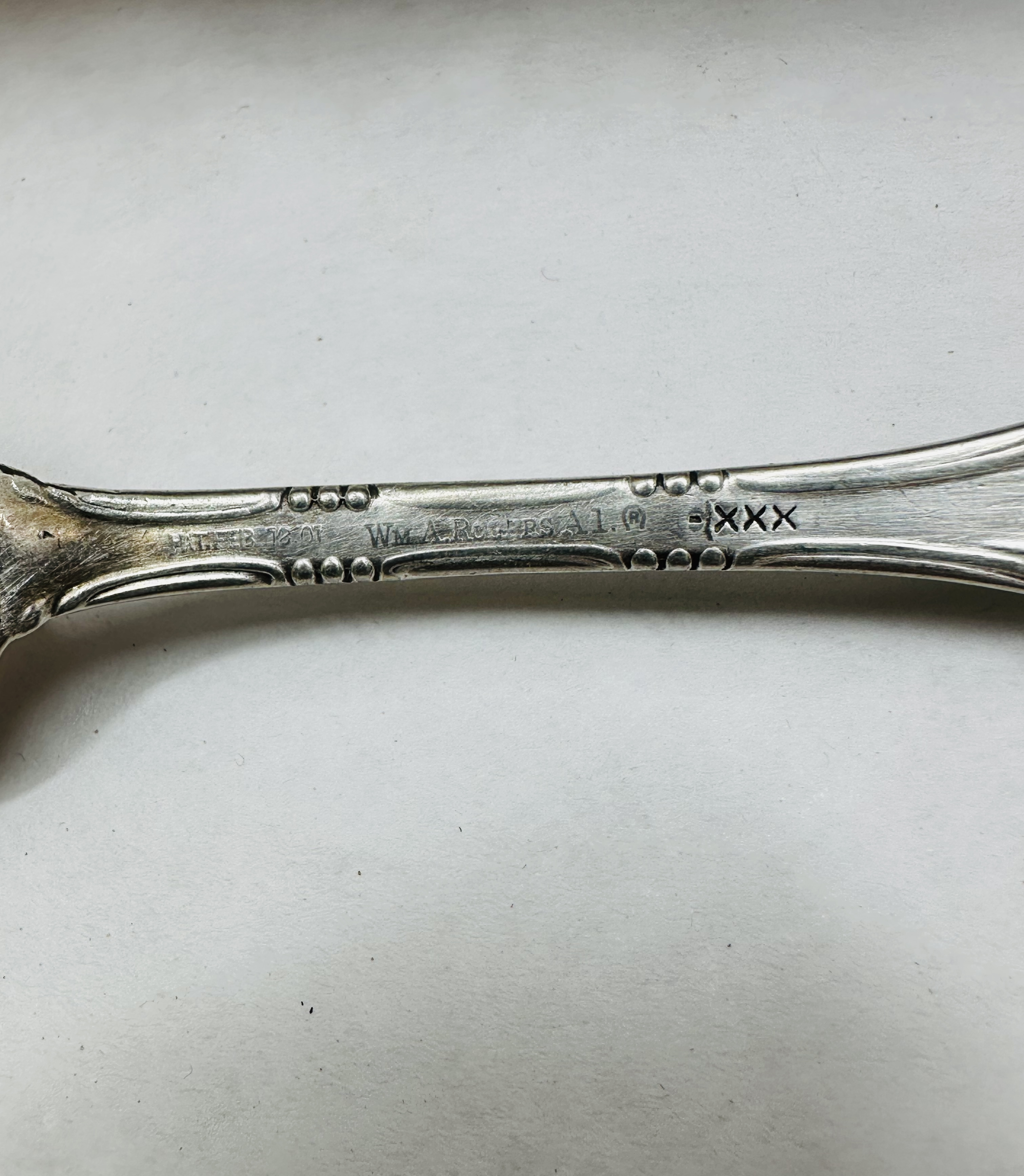 ASSORTED SILVERPLATE AND STAINLESS FLATWARE, 20TH CENTURY