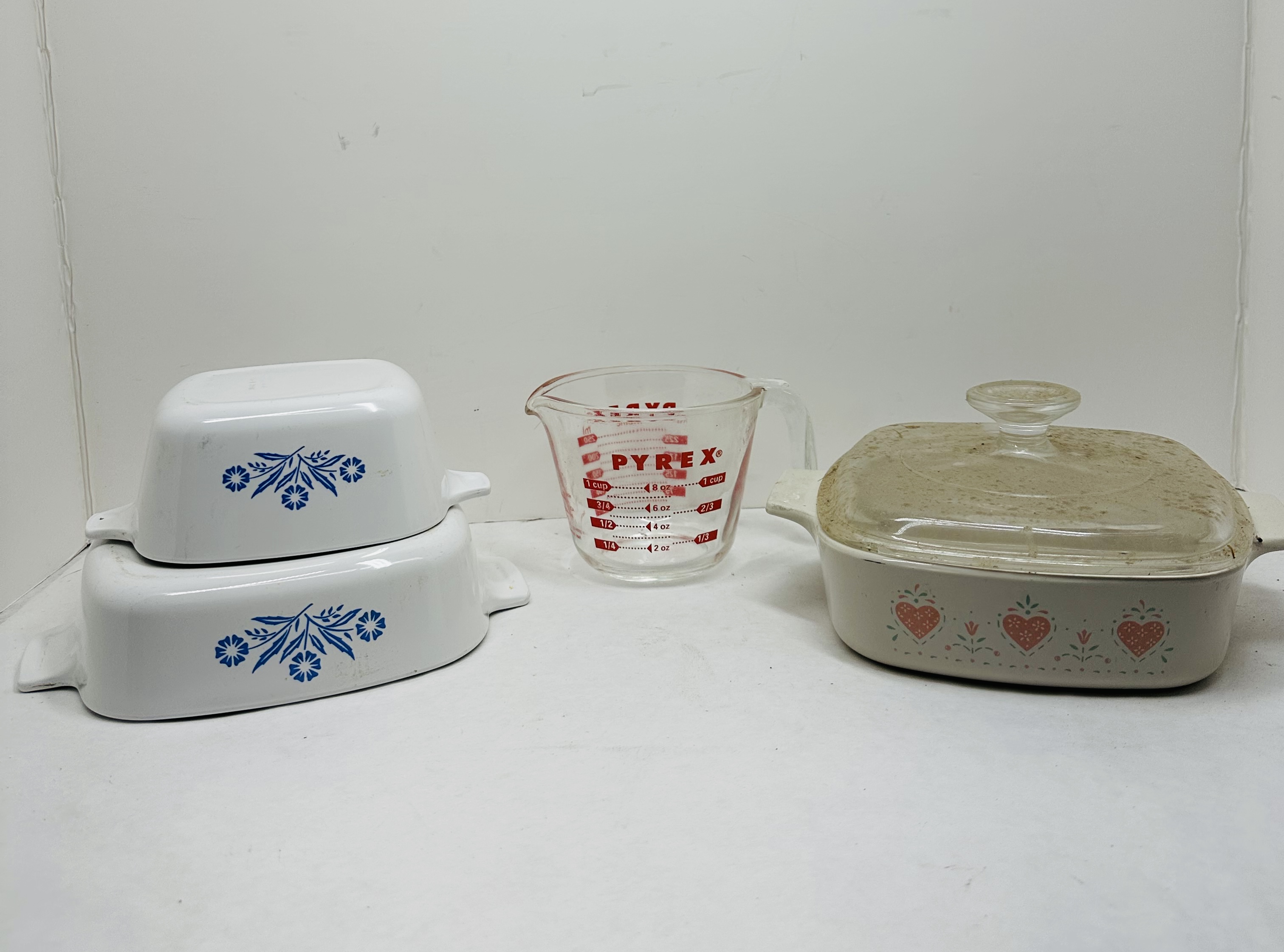 CORNING WARE AND PYREX KITCHENWARE, 20TH CENTURY