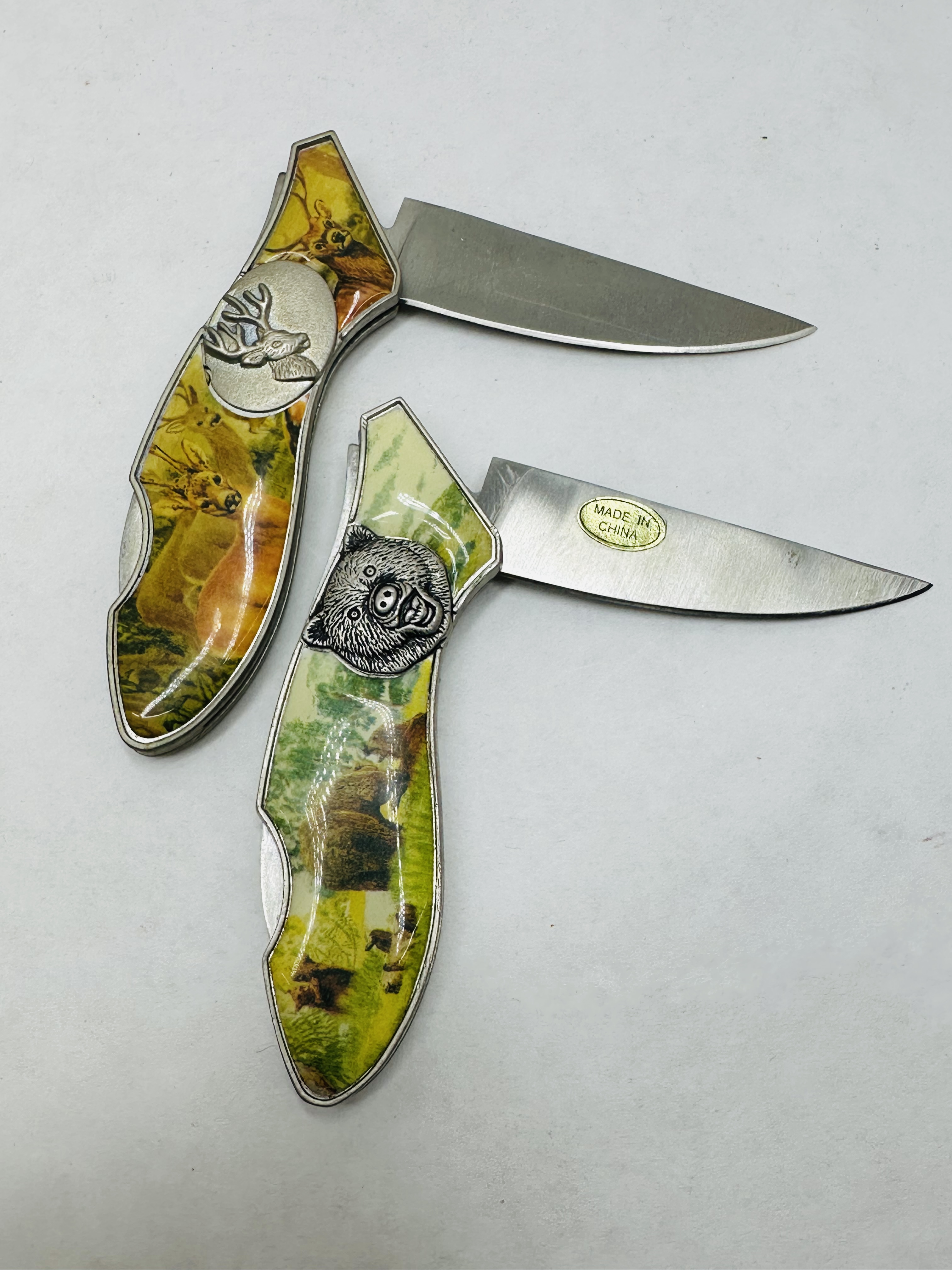CHINESE STAINLESS WILDLIFE KNIVES, MODERN