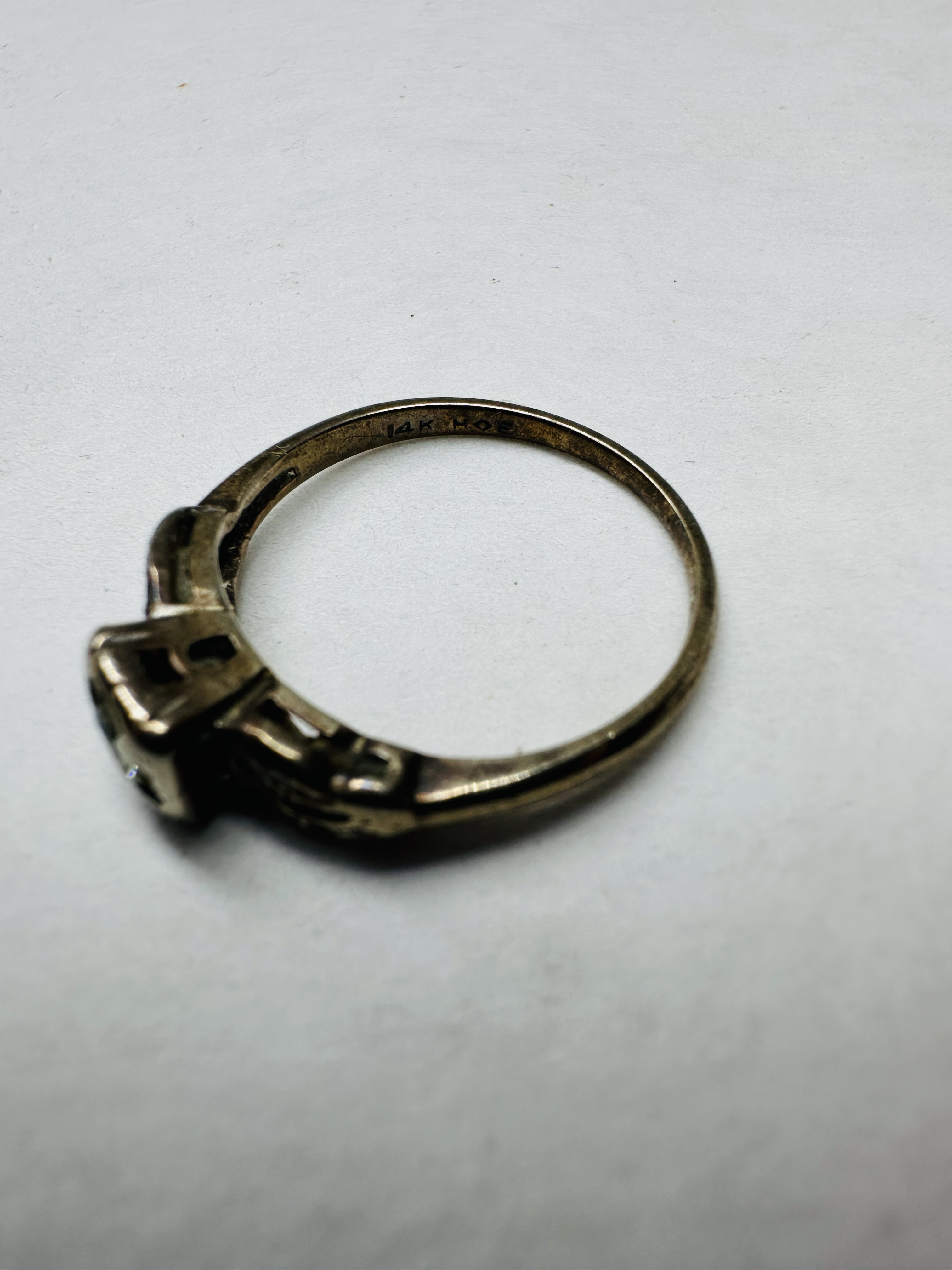 HOUSE OF BANGLES 14K DIAMOND RING