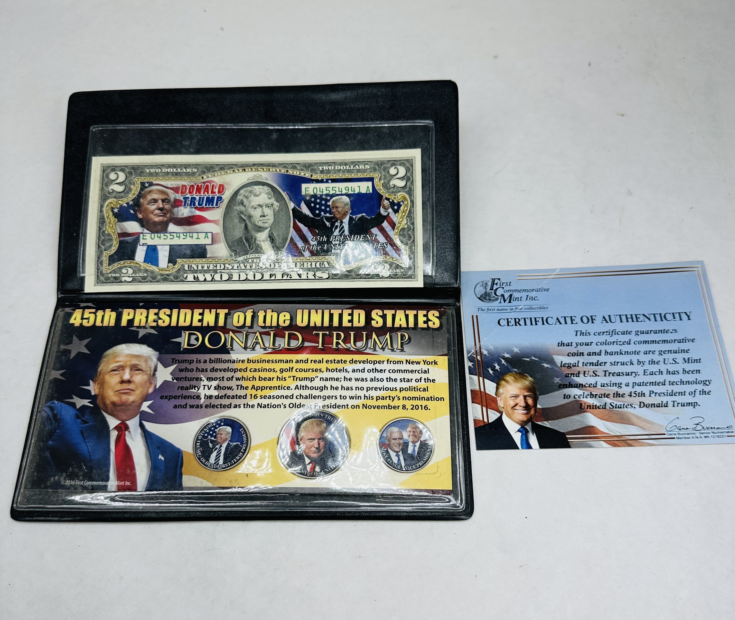 FIRST COMMEMORATIVE MINT TRUMP SET, 2016