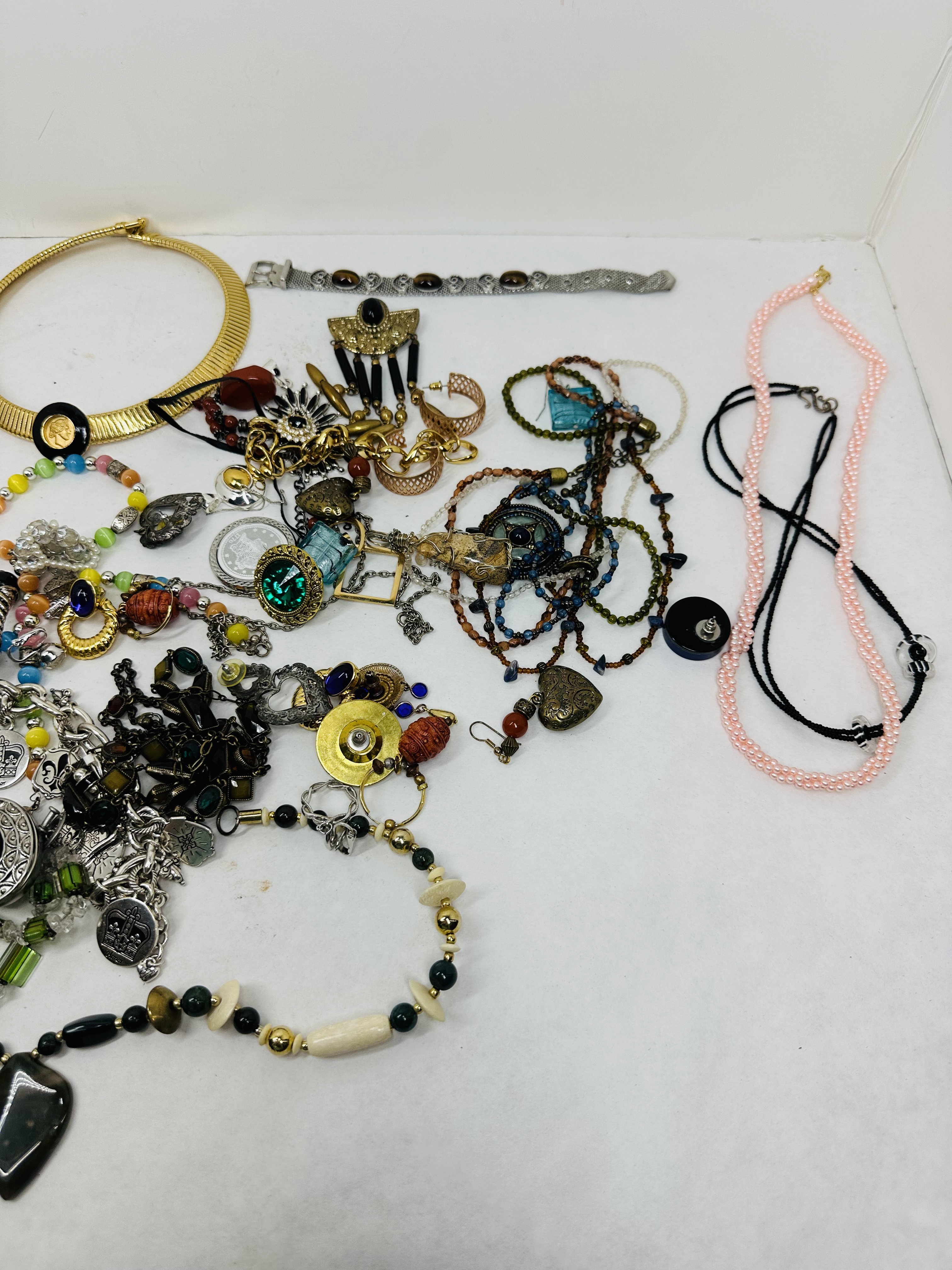 MERONA AND ASSORTED COSTUME JEWELRY