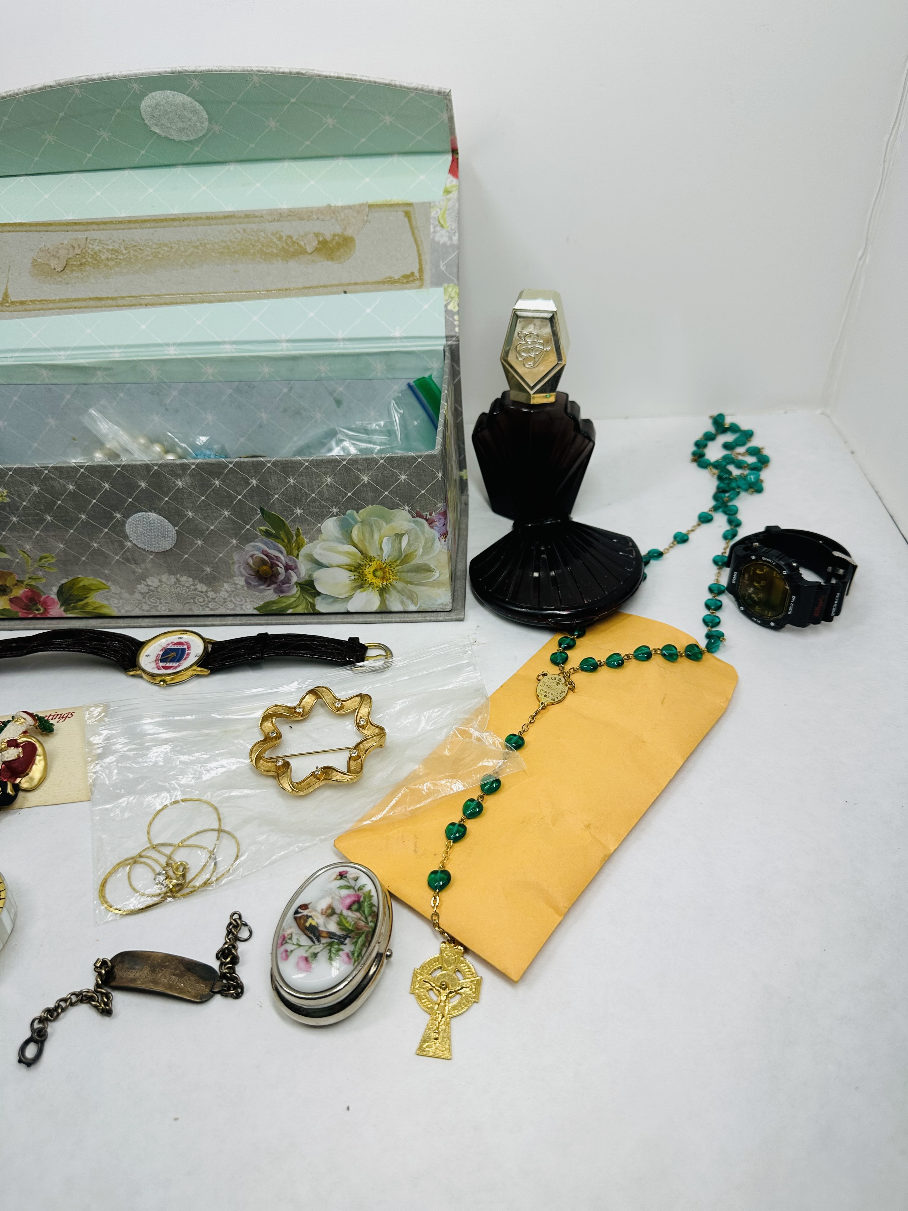 LORENZ AND NFL WATCH JEWELRY COLLECTION