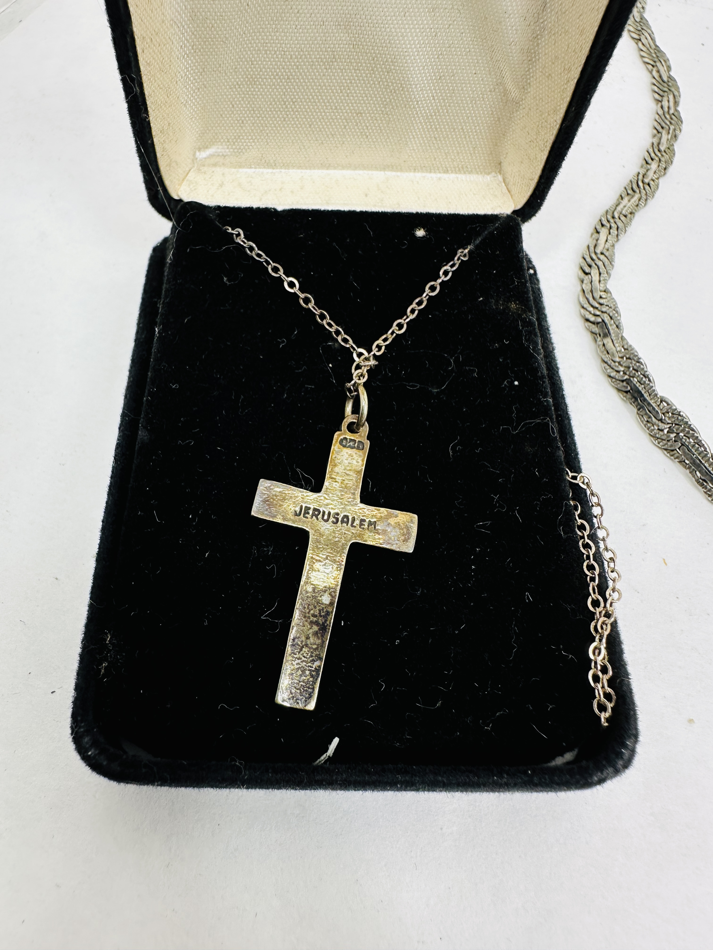 STERLING SILVER AND MIXED JEWELRY