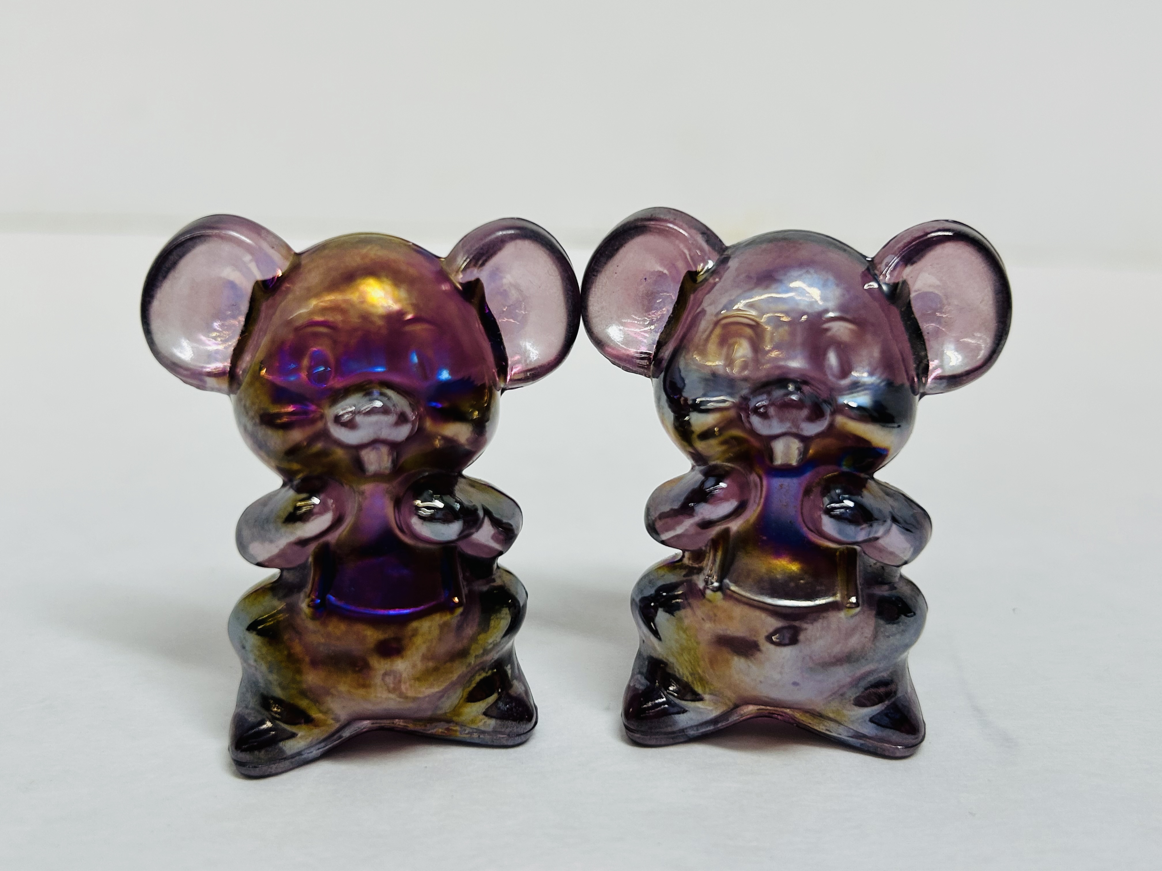 BOYD AMETHYST CARNIVAL GLASS MICE, 1988-1993