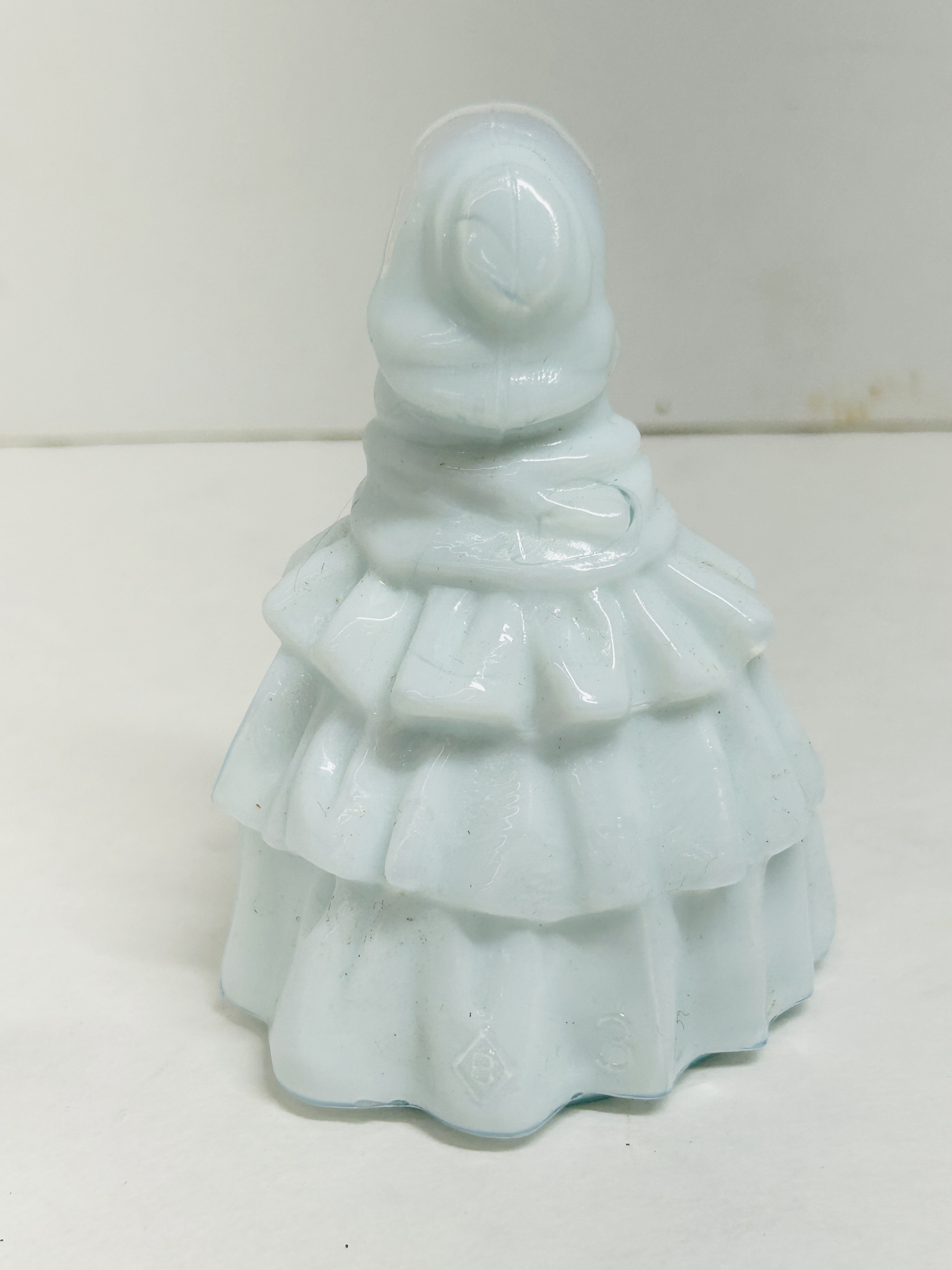 WHITE BOYD FIGURINES (3)