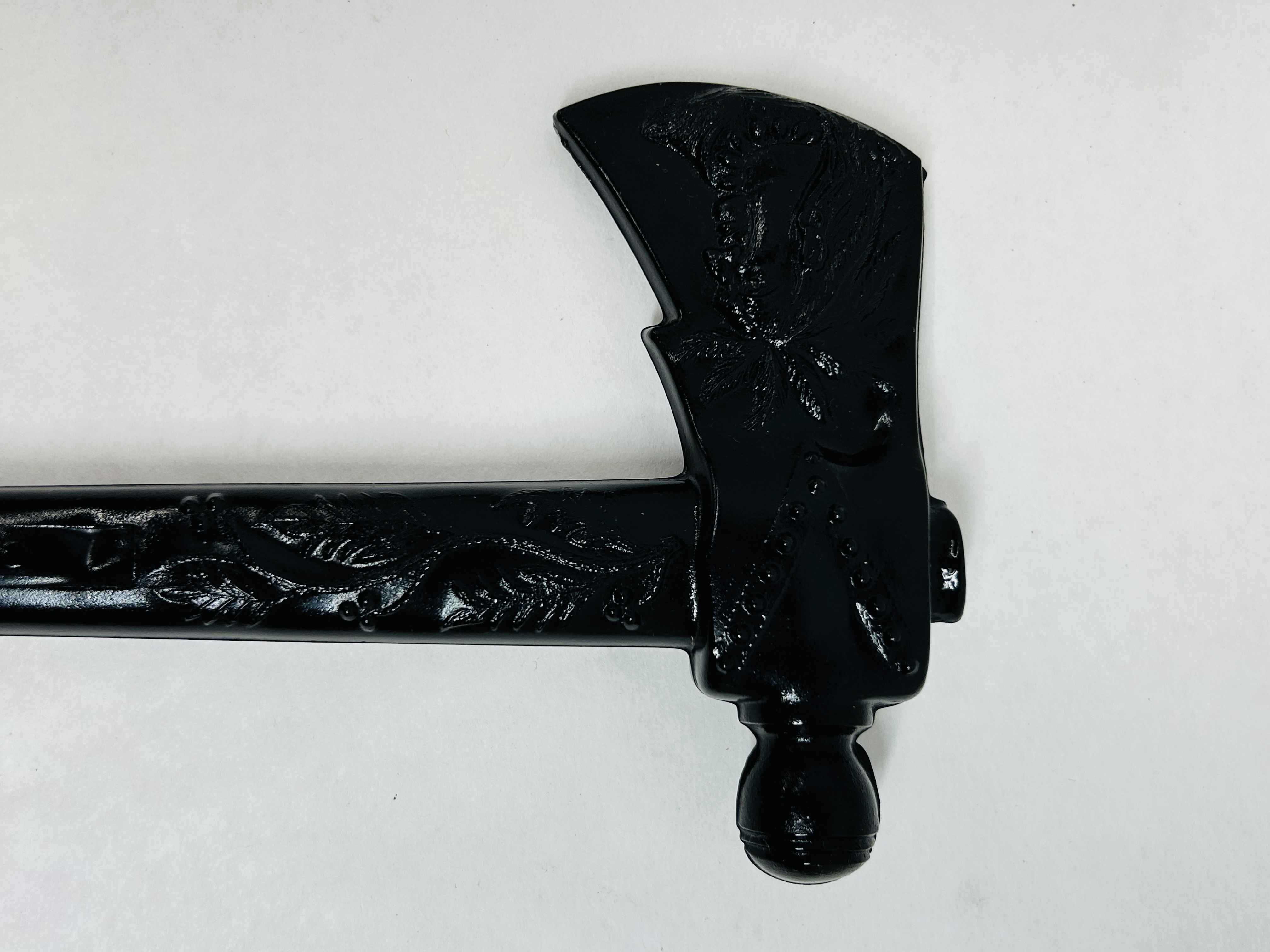 BOYD TOMAHAWK AND PLATES, CIRCA 1988