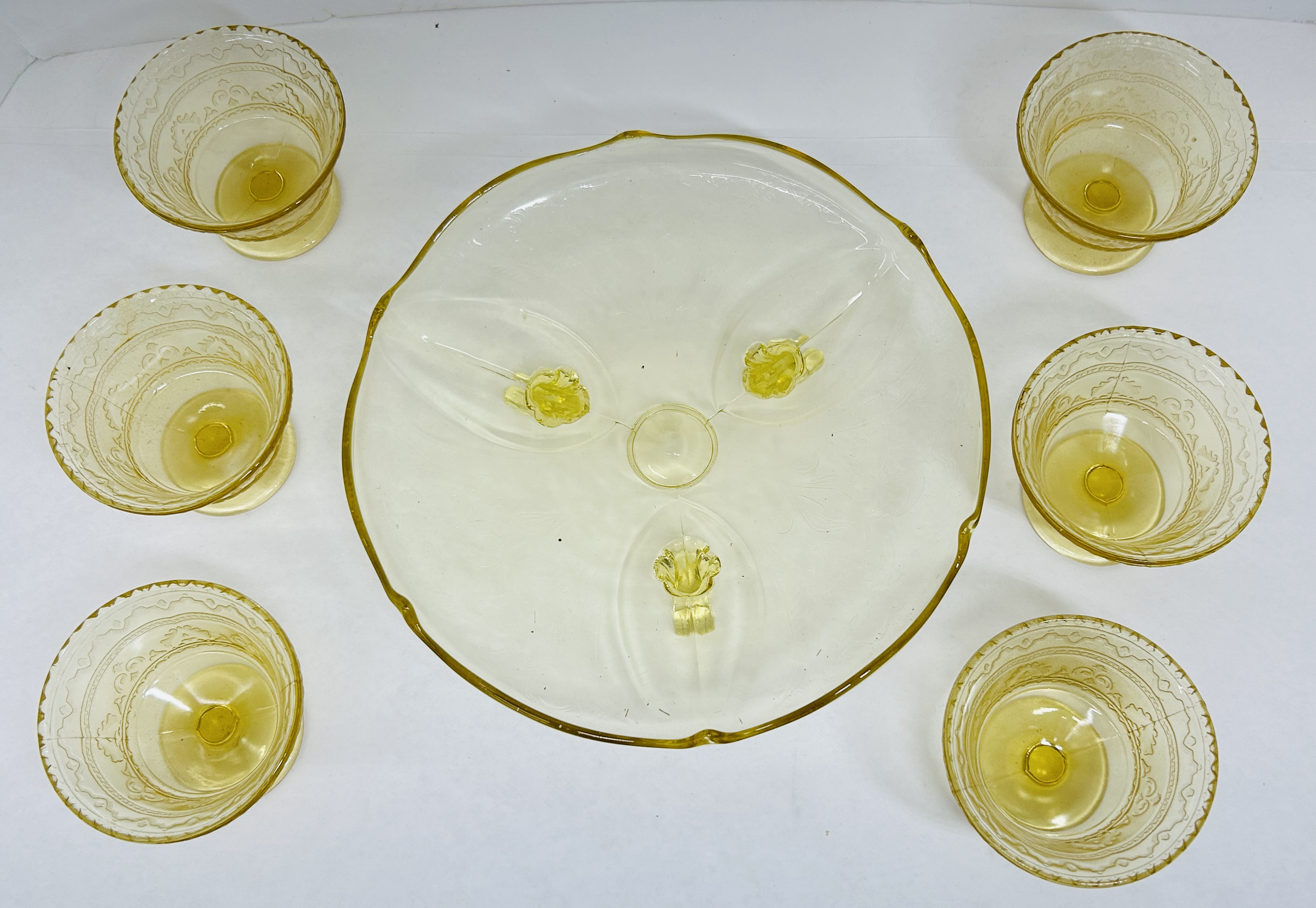 LANCASTER AND FEDERAL TOPAZ GLASS SET, 1930S