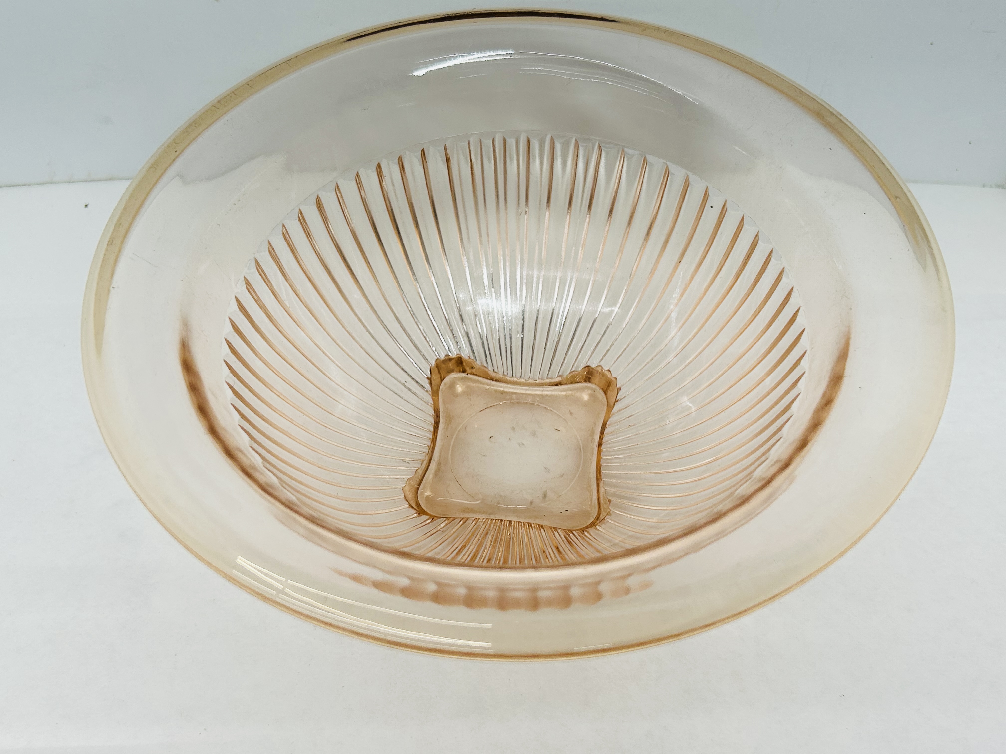 JEANNETTE PINK DEPRESSION GLASS TRIO, 1930S