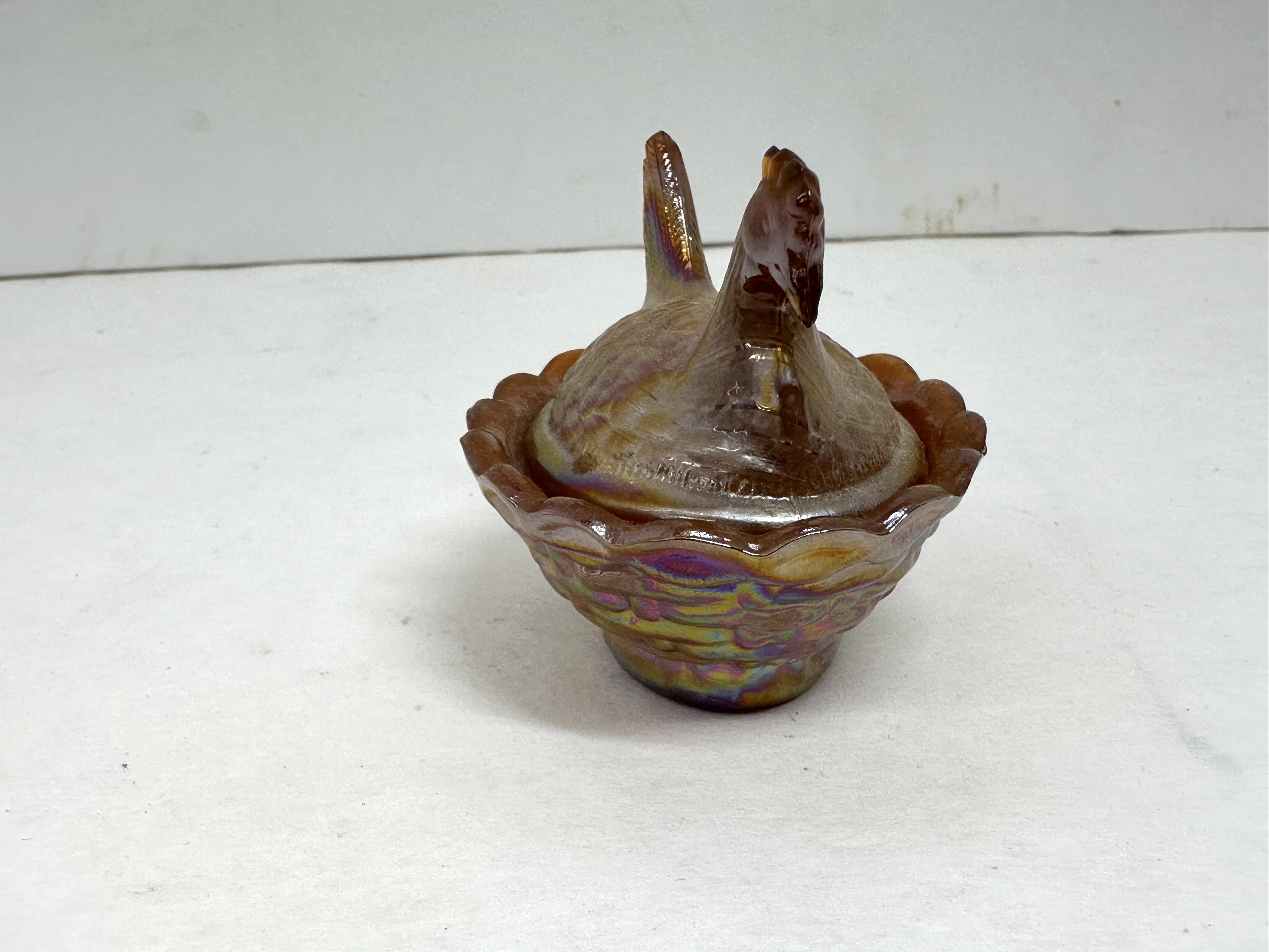 MINI BOYD MARIGOLD CARNIVAL GLASS HEN
