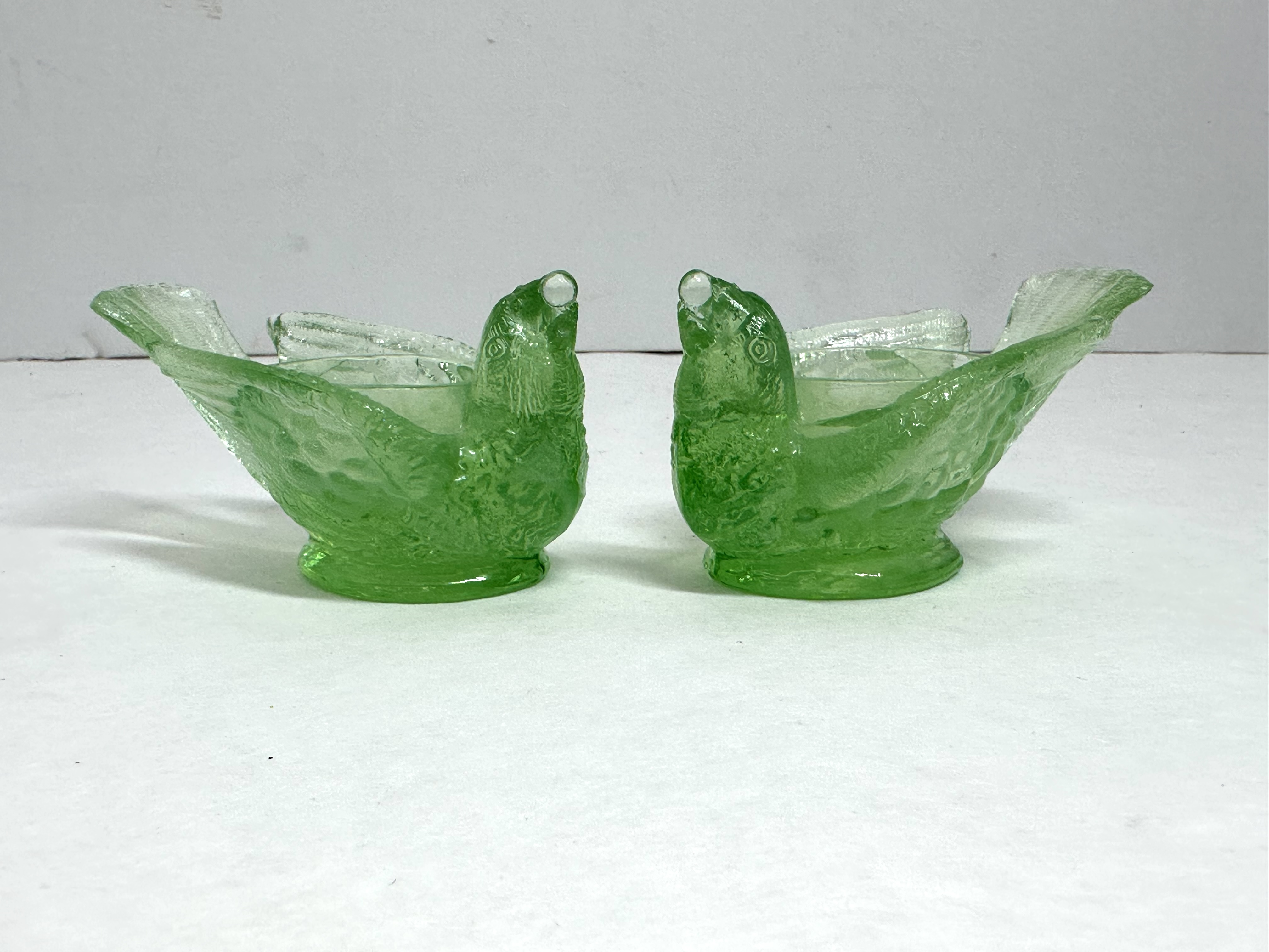 BOYD LIME GLASS BIRD SALTS