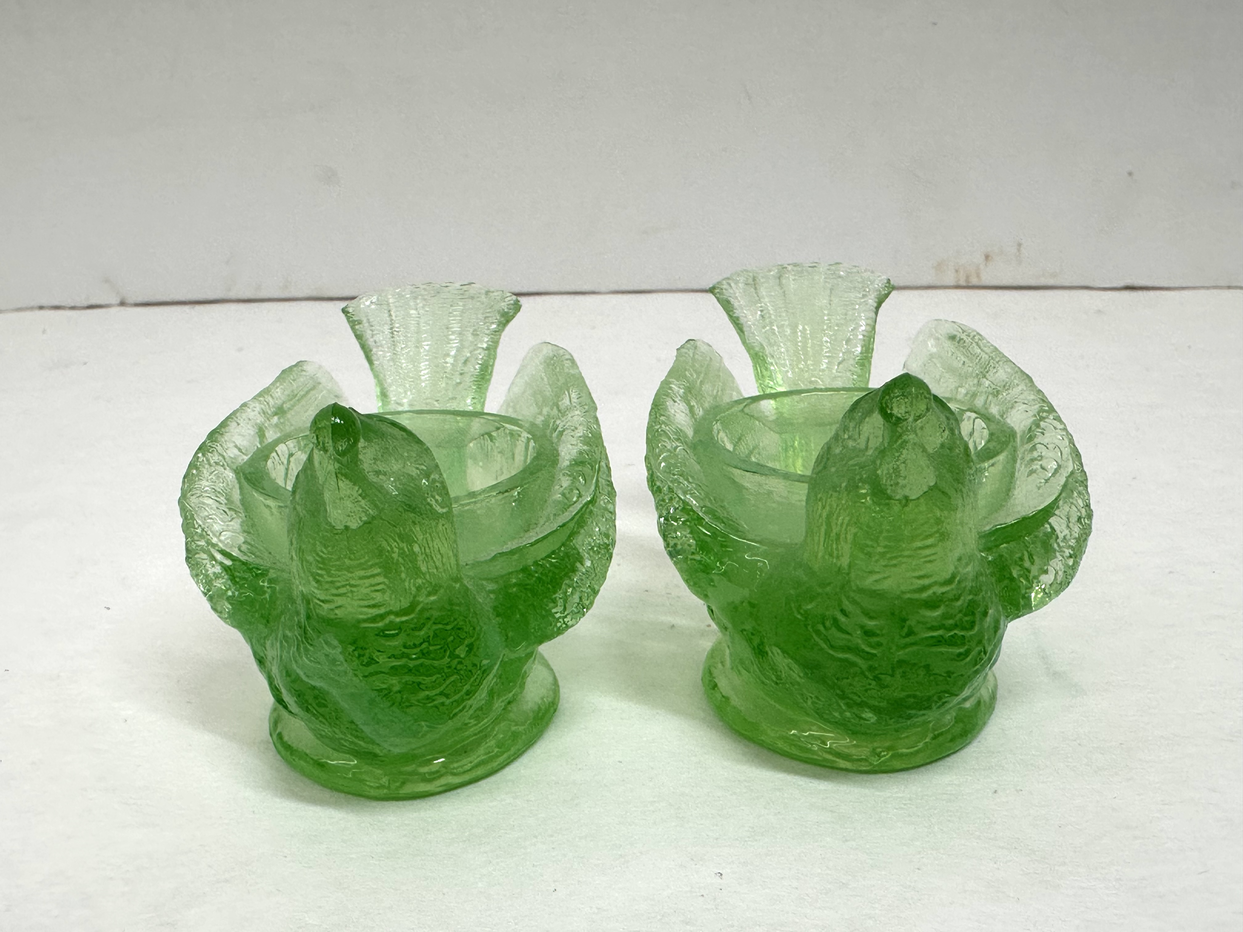 BOYD LIME GLASS BIRD SALTS