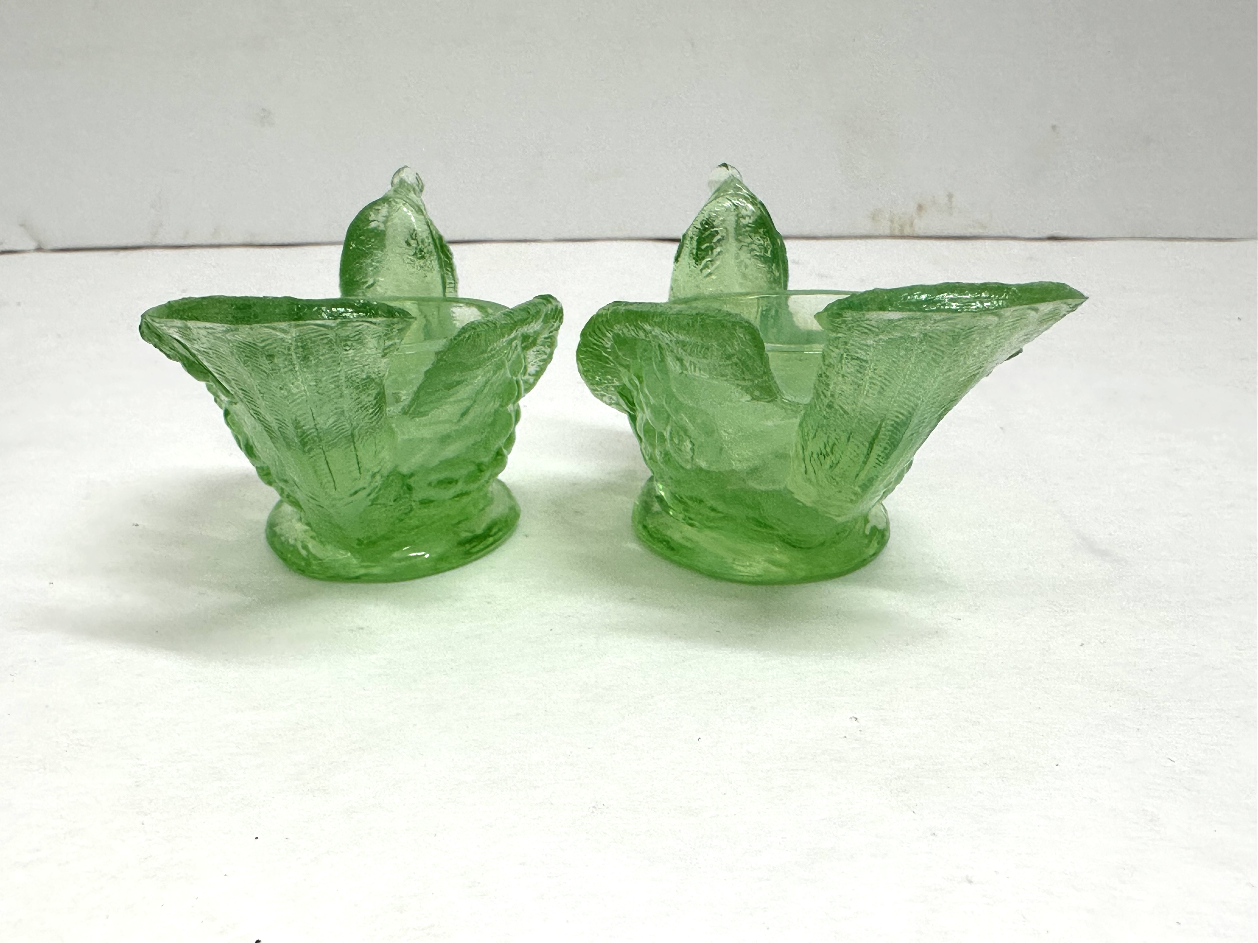 BOYD LIME GLASS BIRD SALTS