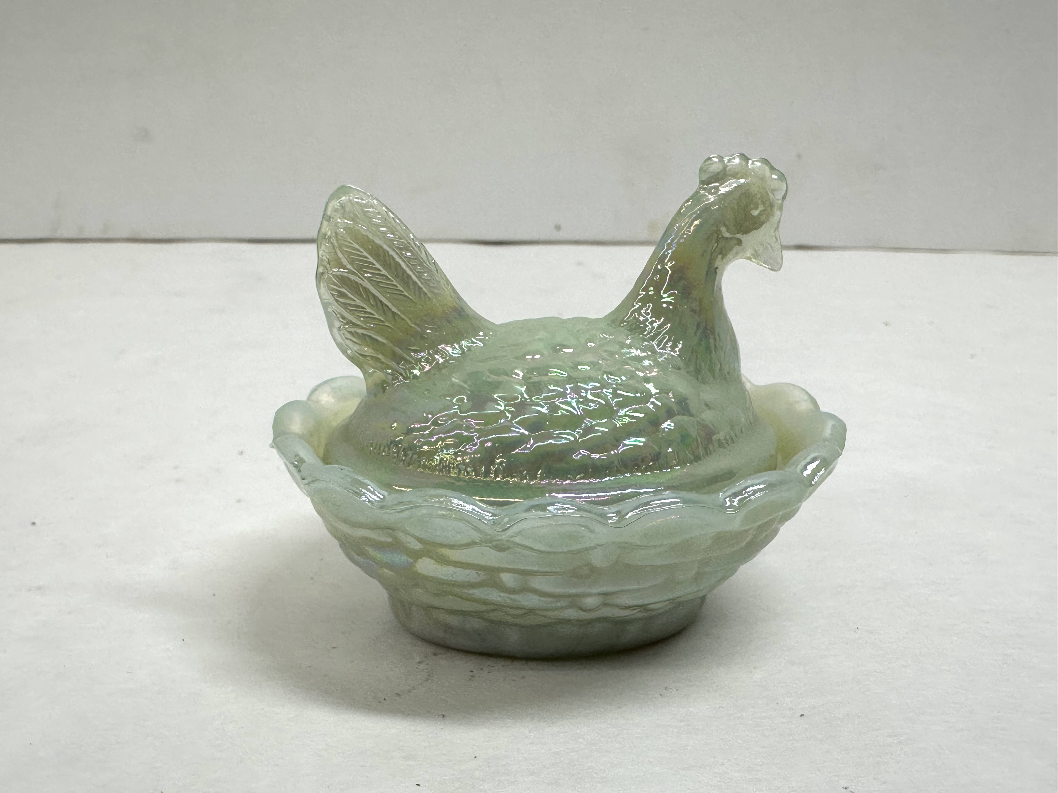 MINI BOYD OPALESCENT CARNIVAL GLASS HEN