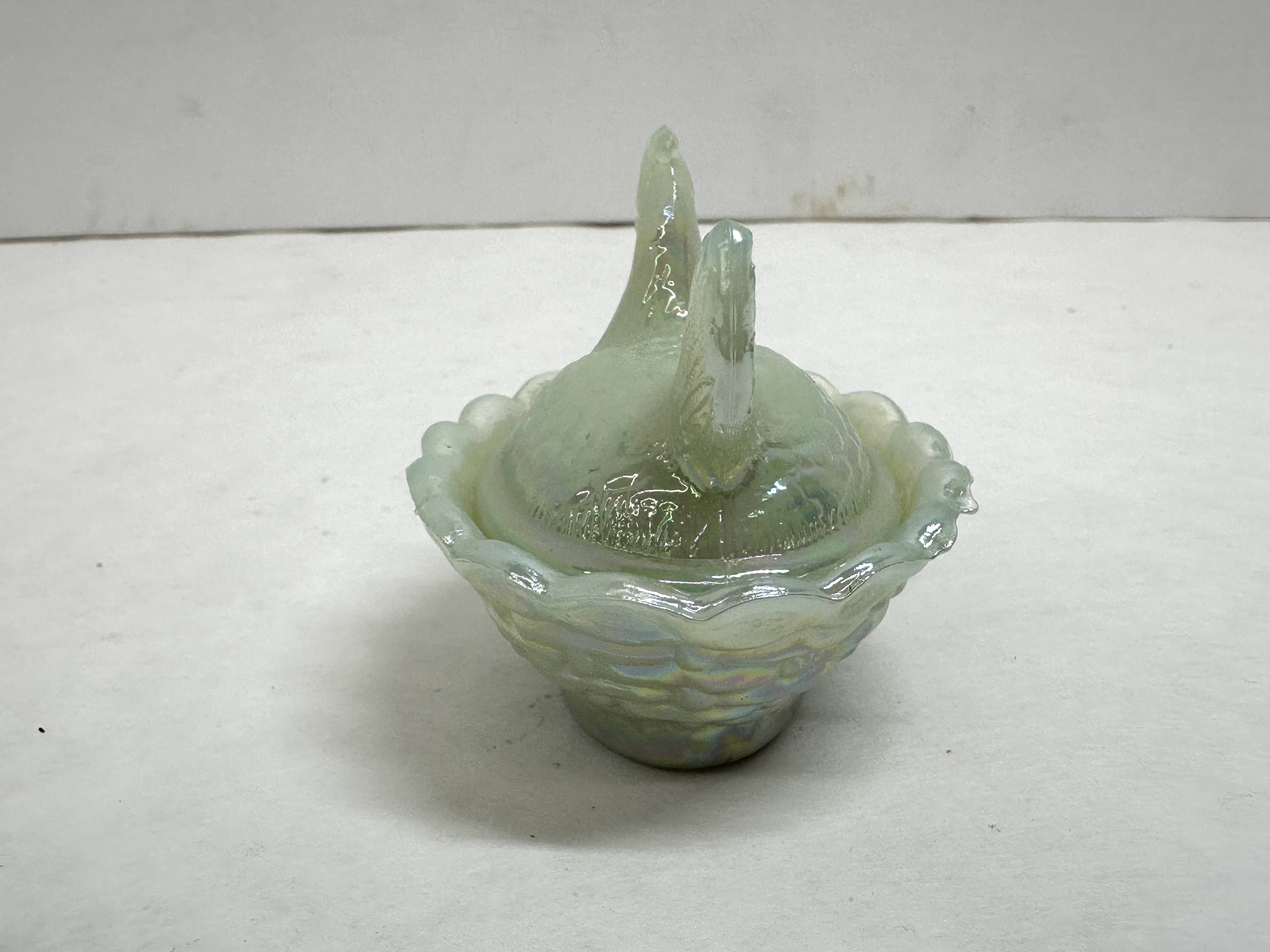 MINI BOYD OPALESCENT CARNIVAL GLASS HEN