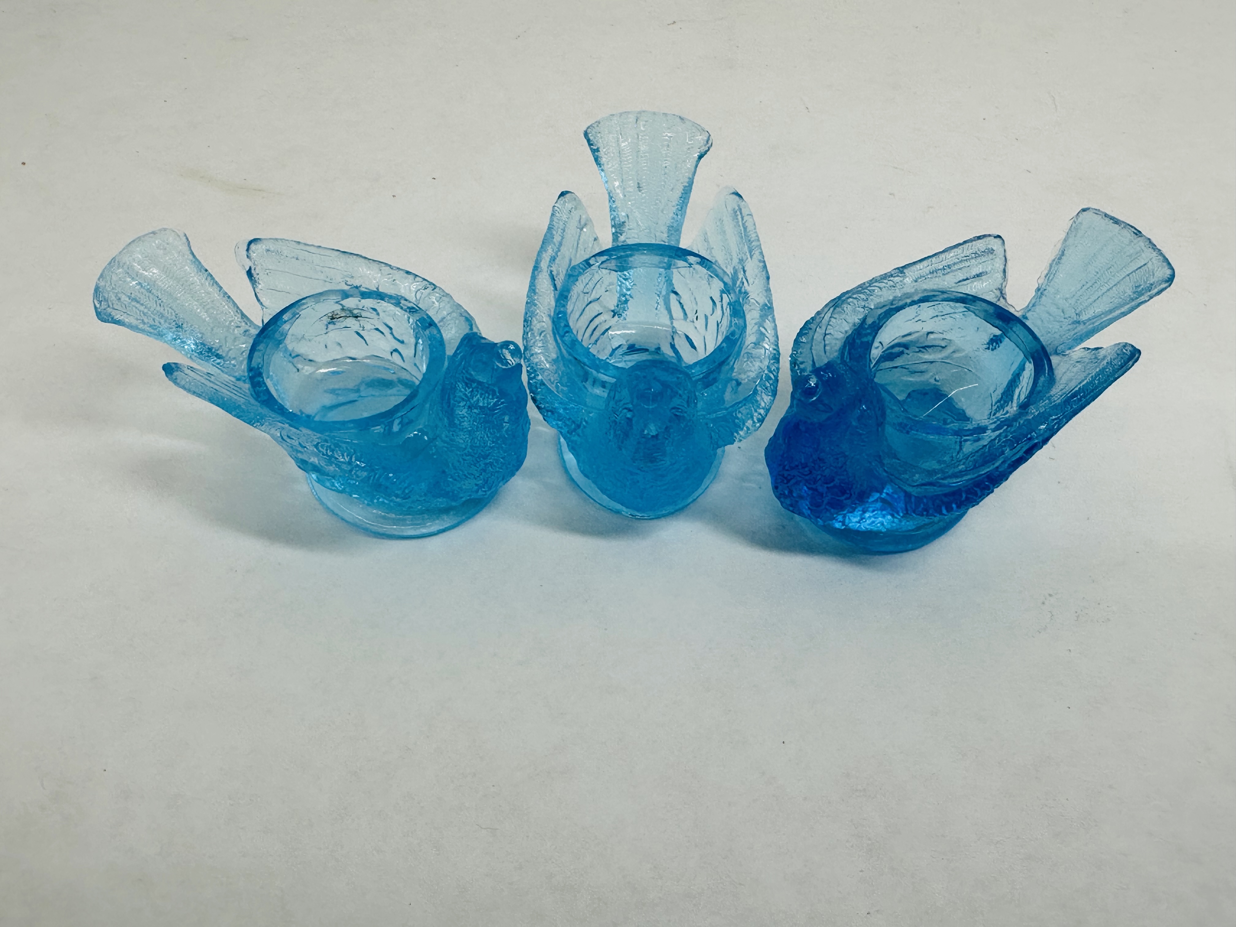 DEGENHART BLUE GLASS BIRD SALTS