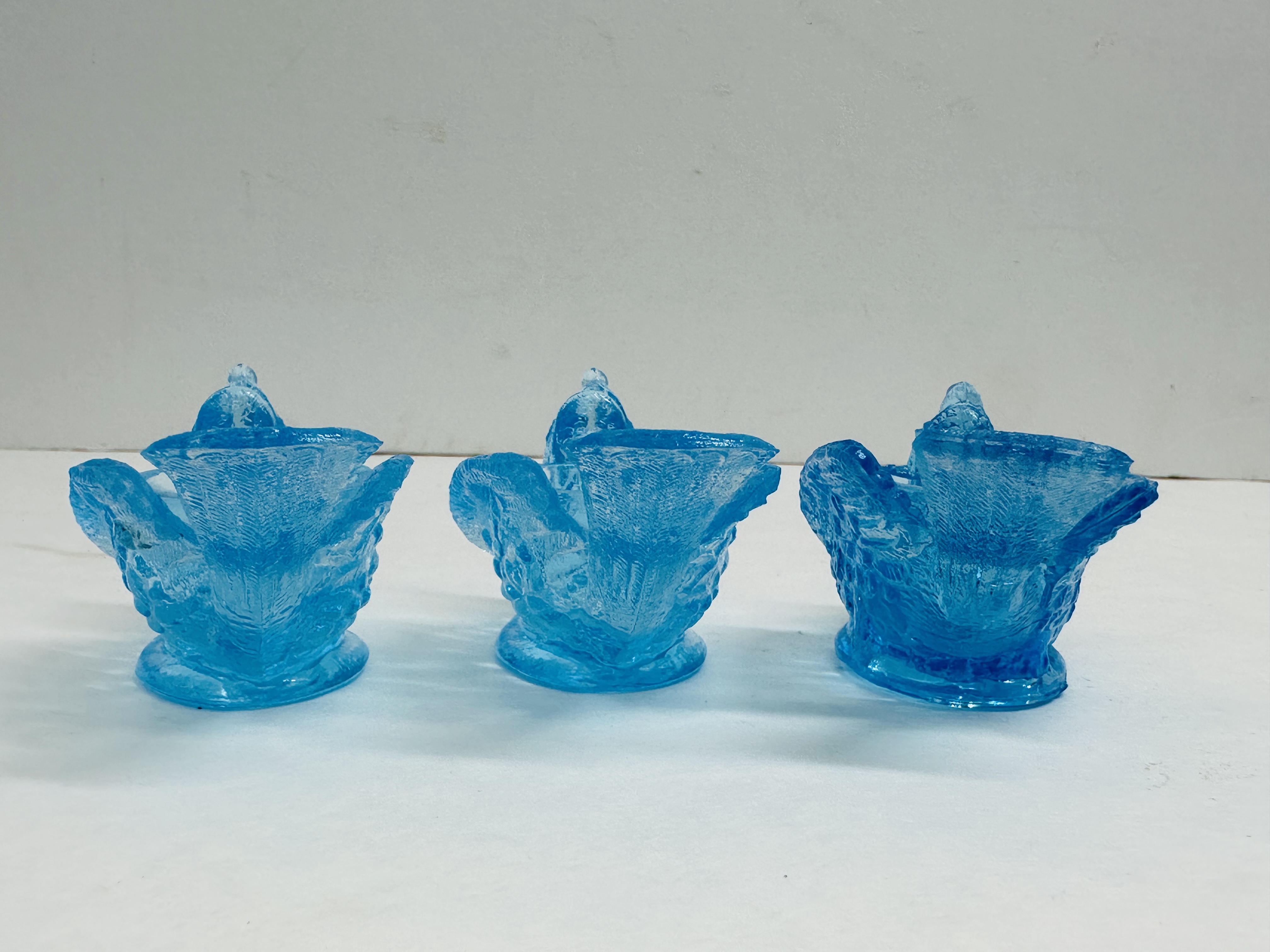 DEGENHART BLUE GLASS BIRD SALTS