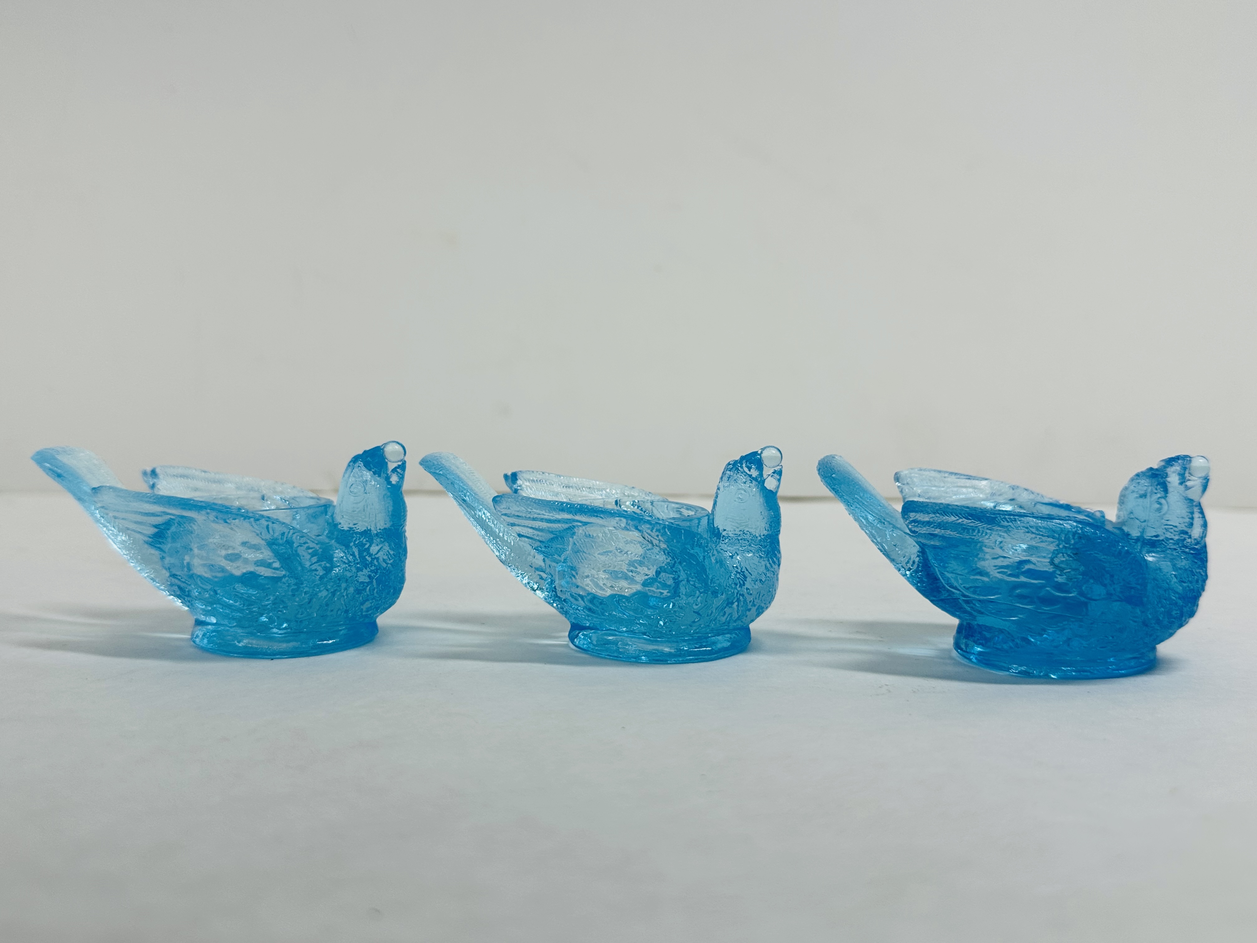 DEGENHART BLUE GLASS BIRD SALTS