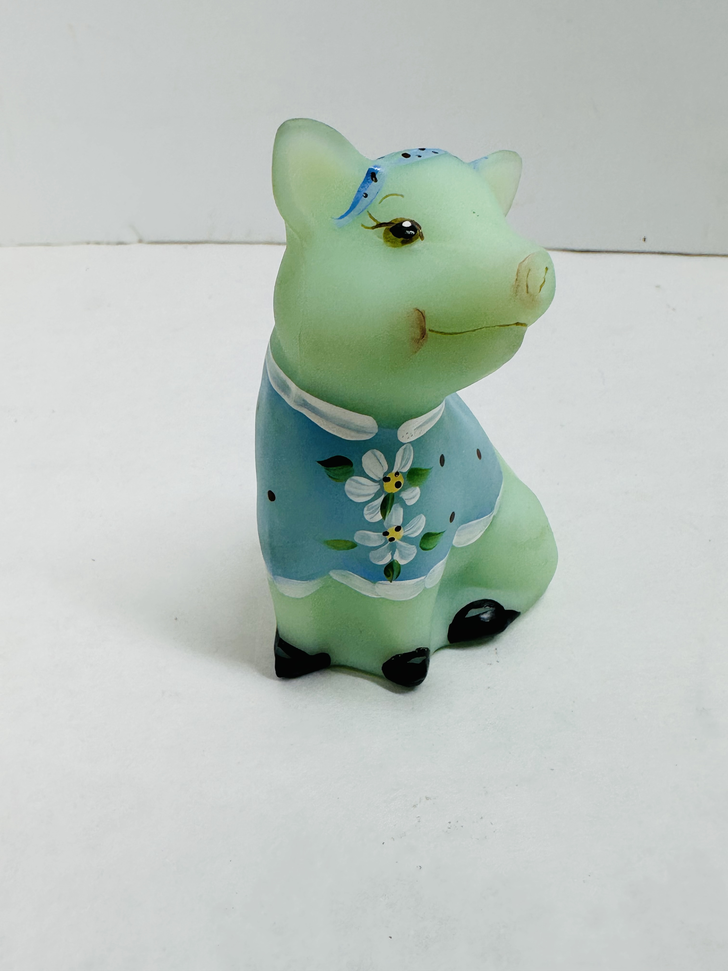 FENTON SEA MIST, FARLEY PIG FIGURINE