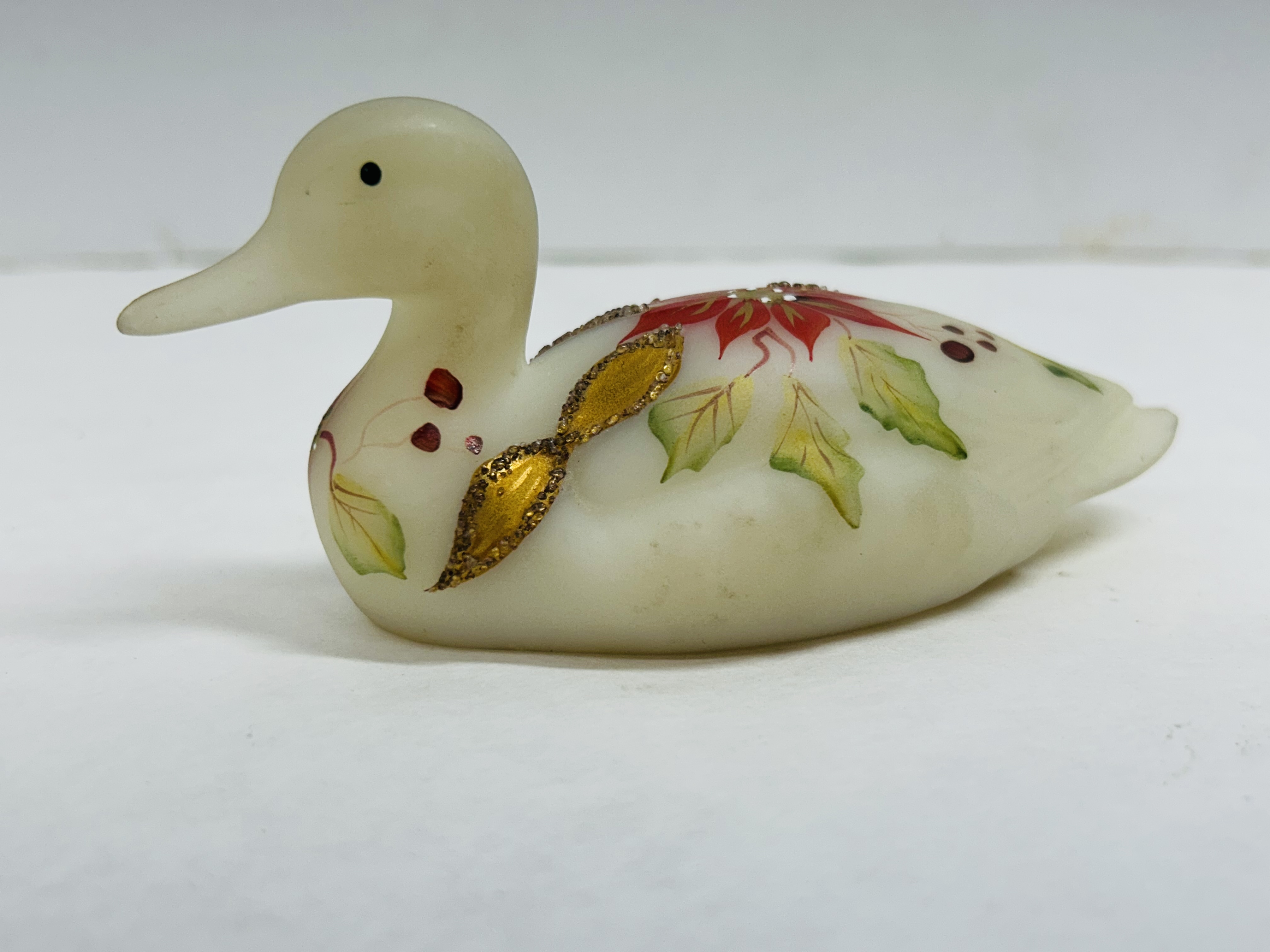 FENTON POINSETTIA SATIN DUCK, POWELL 1990S