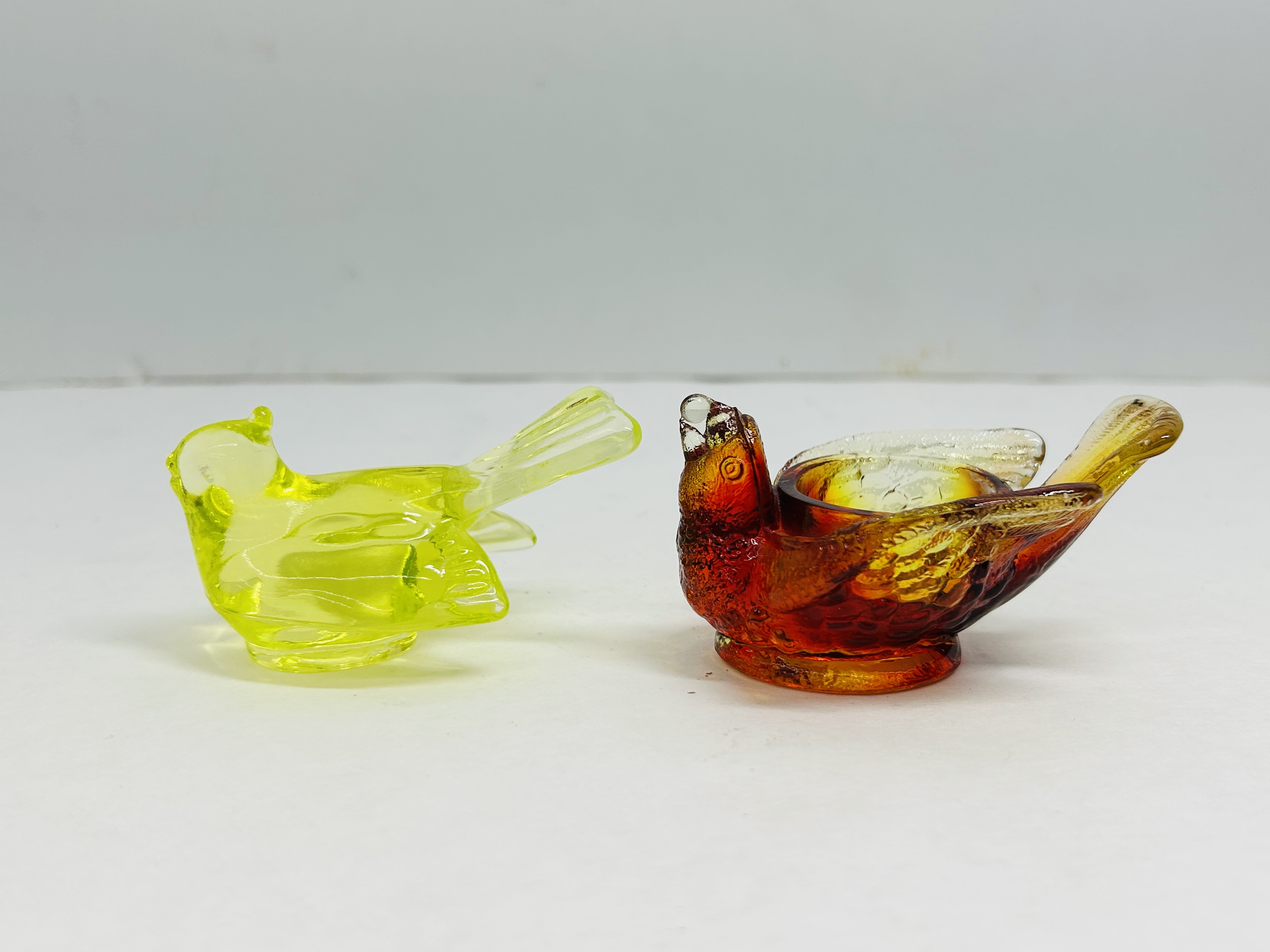 DEGENHART GLASS BIRD FIGURINES, MID-20TH CENTURY