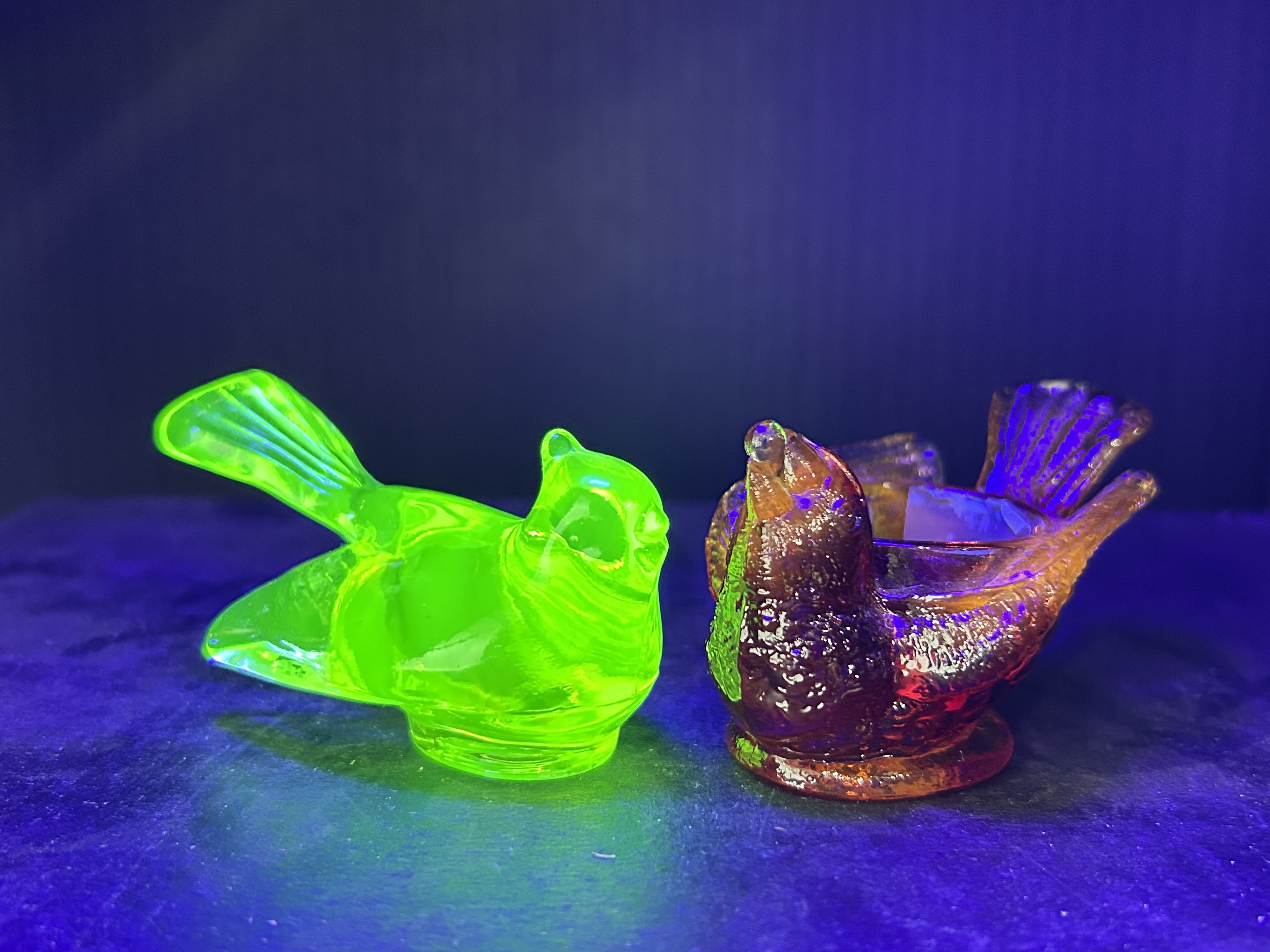 DEGENHART GLASS BIRD FIGURINES, MID-20TH CENTURY