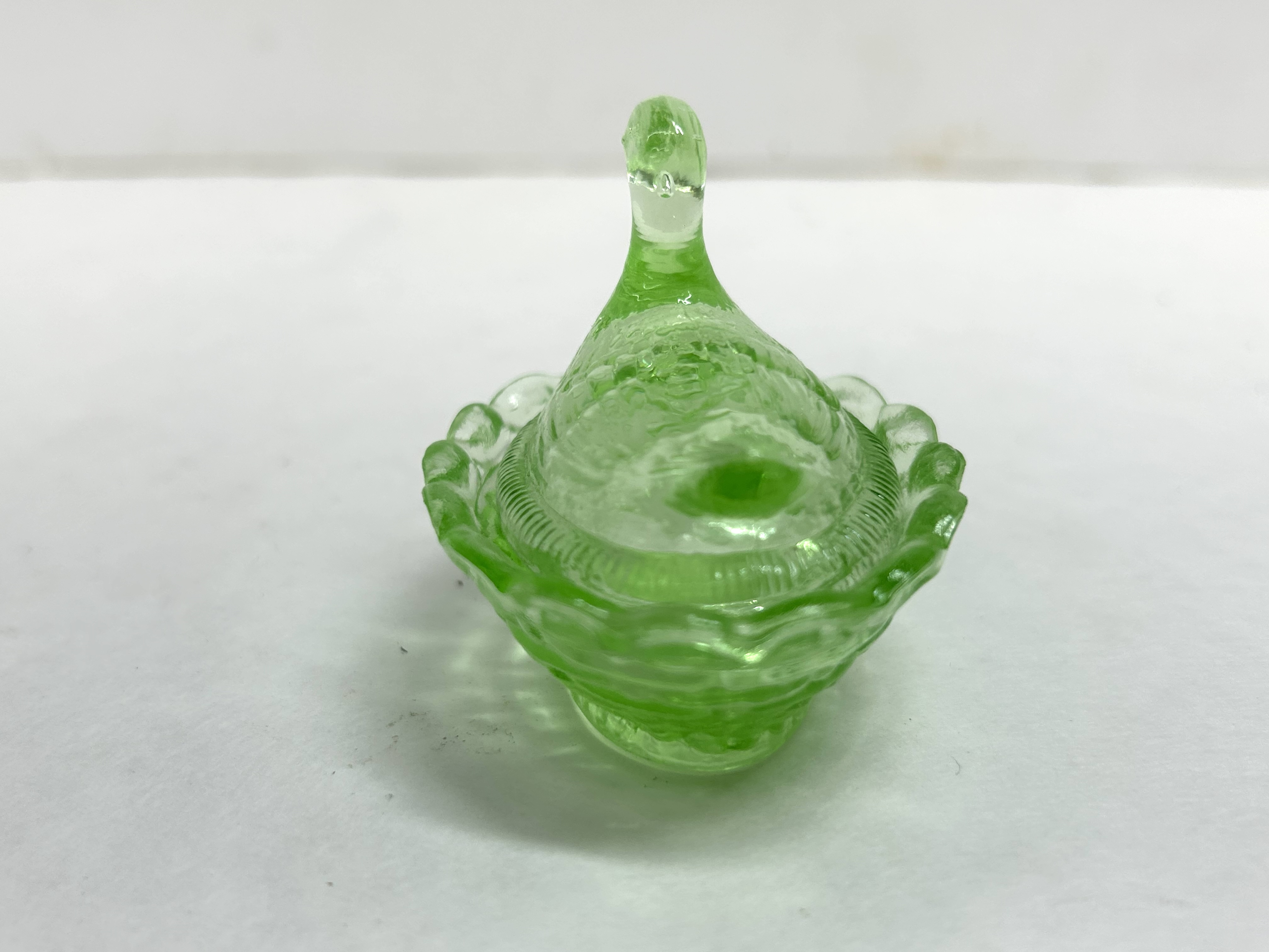 BOYD URANIUM GLASS DUCK ON NEST