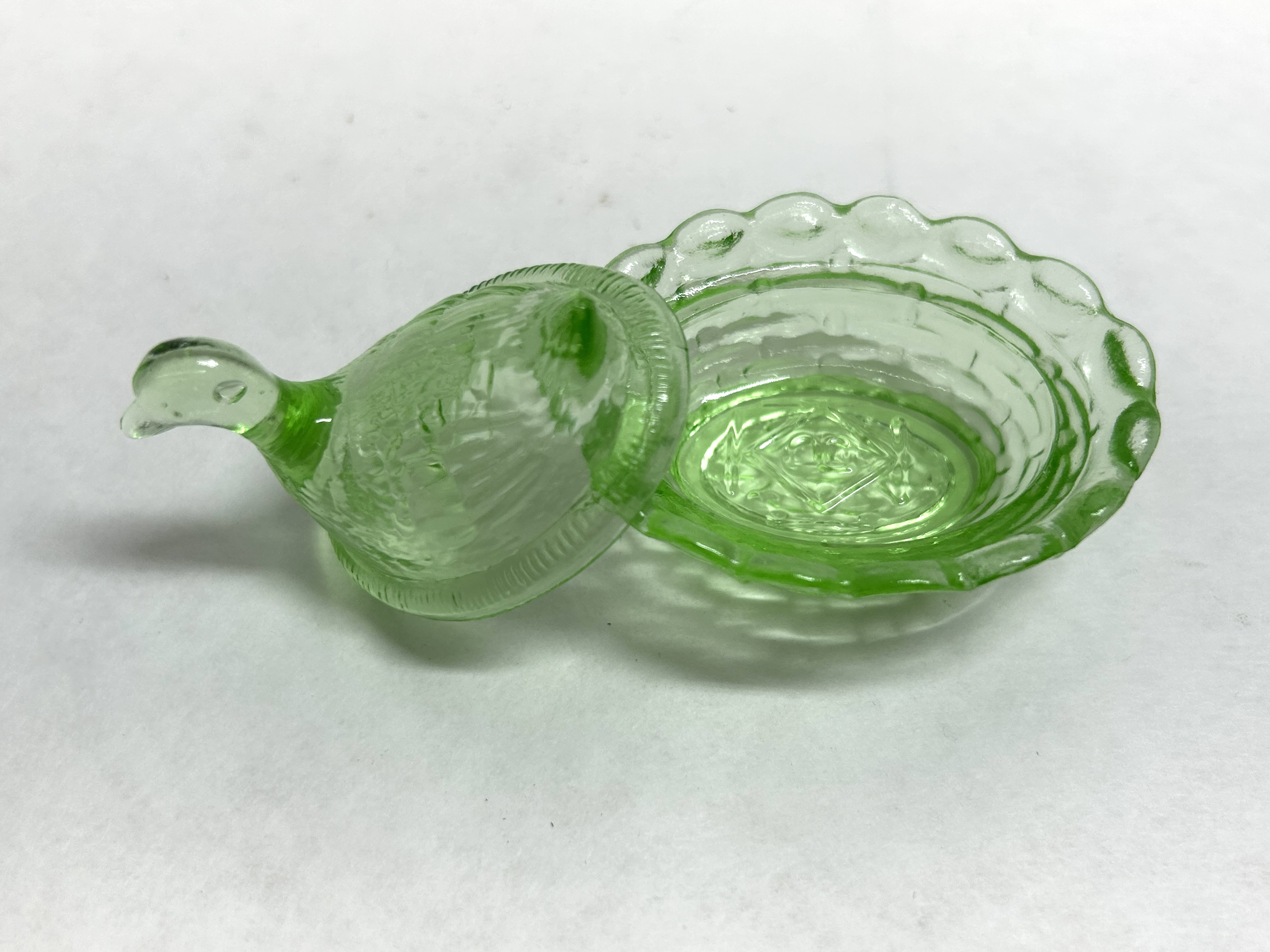 BOYD URANIUM GLASS DUCK ON NEST