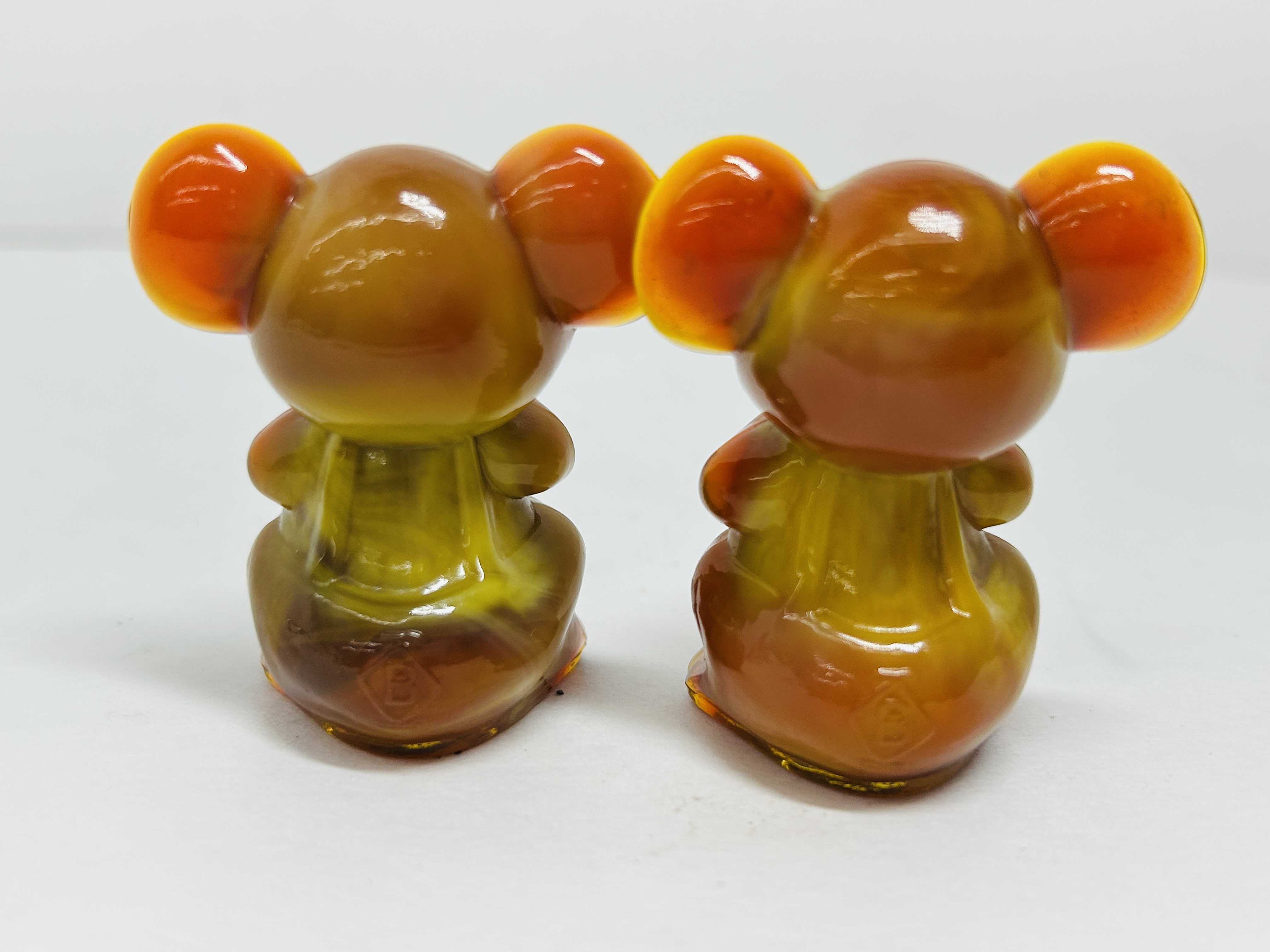 BOYD SLAG GLASS MOUSE FIGURINES, LATE 20TH CENTURY