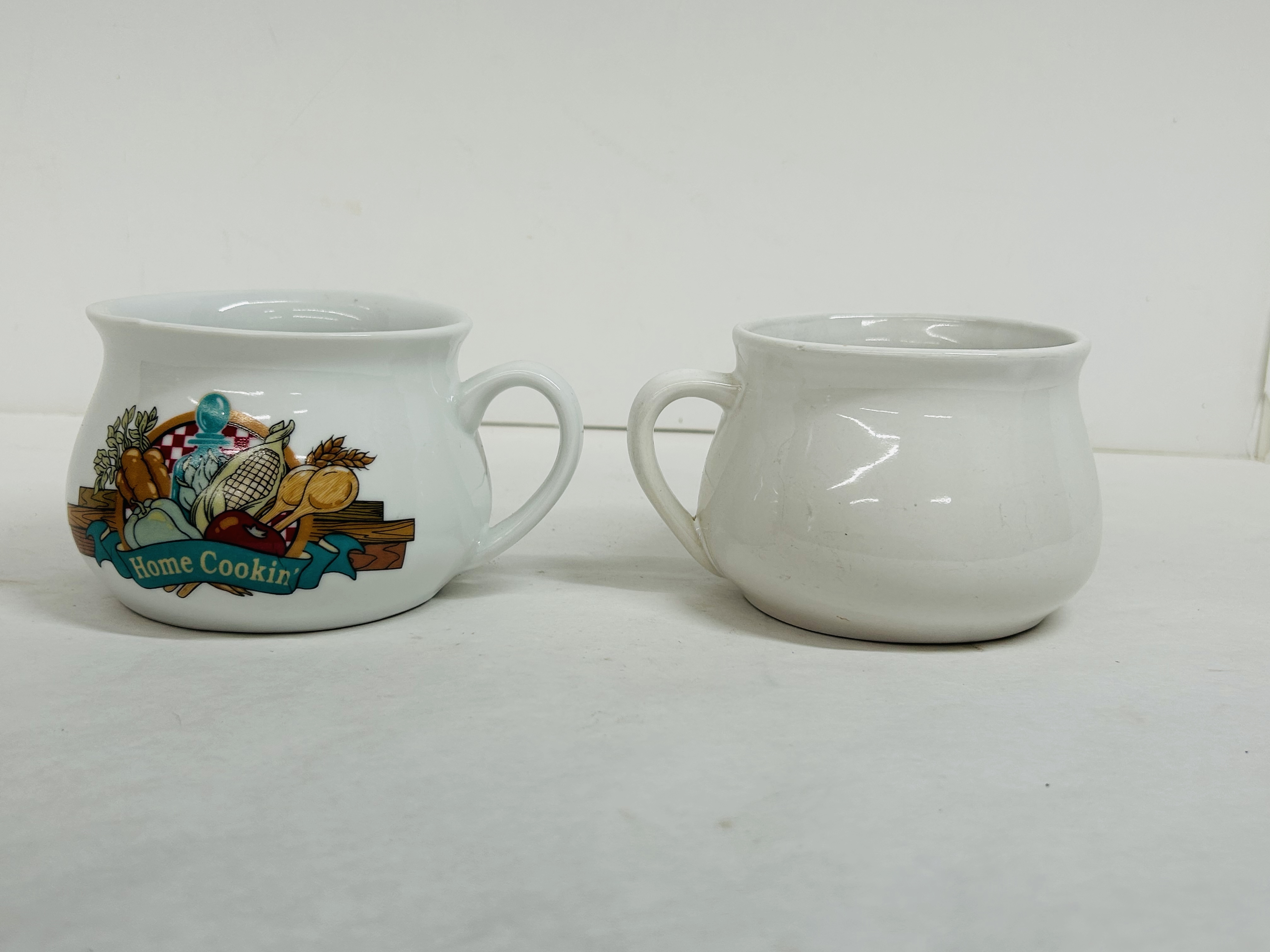VINTAGE CERAMIC SOUP RECIPE MUGS