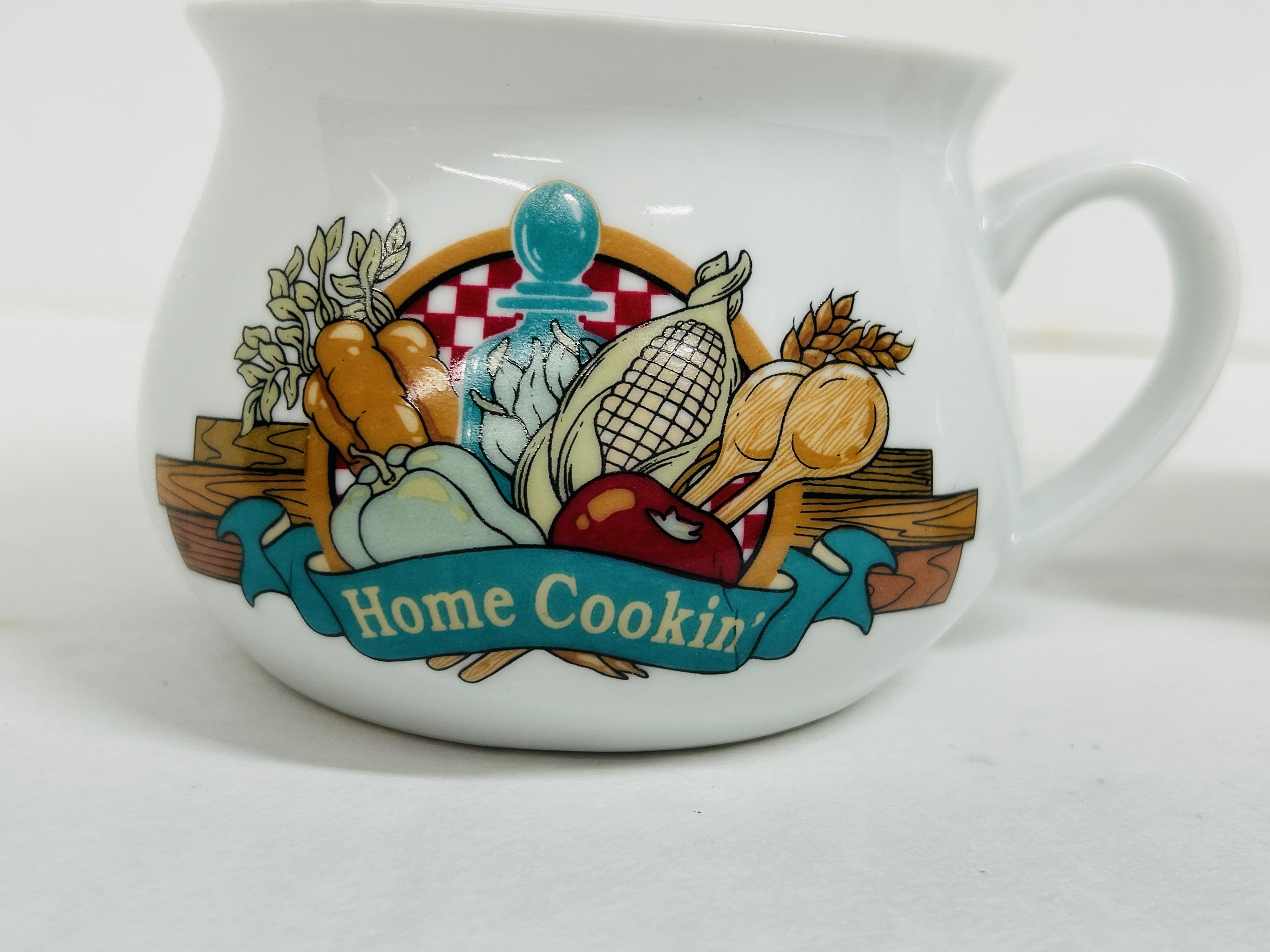 VINTAGE CERAMIC SOUP RECIPE MUGS