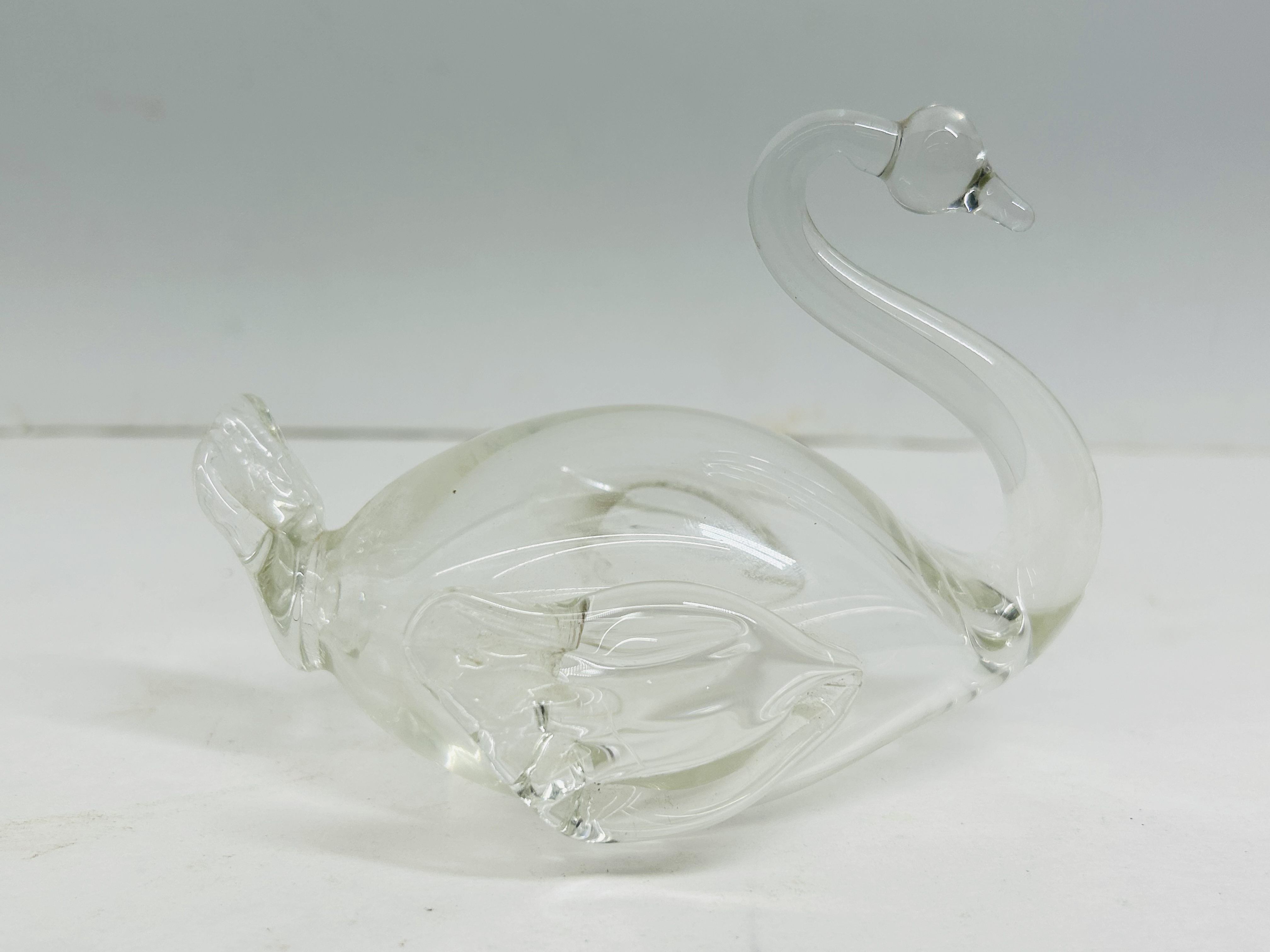 VARIOUS MAKERS, ASSORTED GLASSWARE AND COLLECTIBLES
