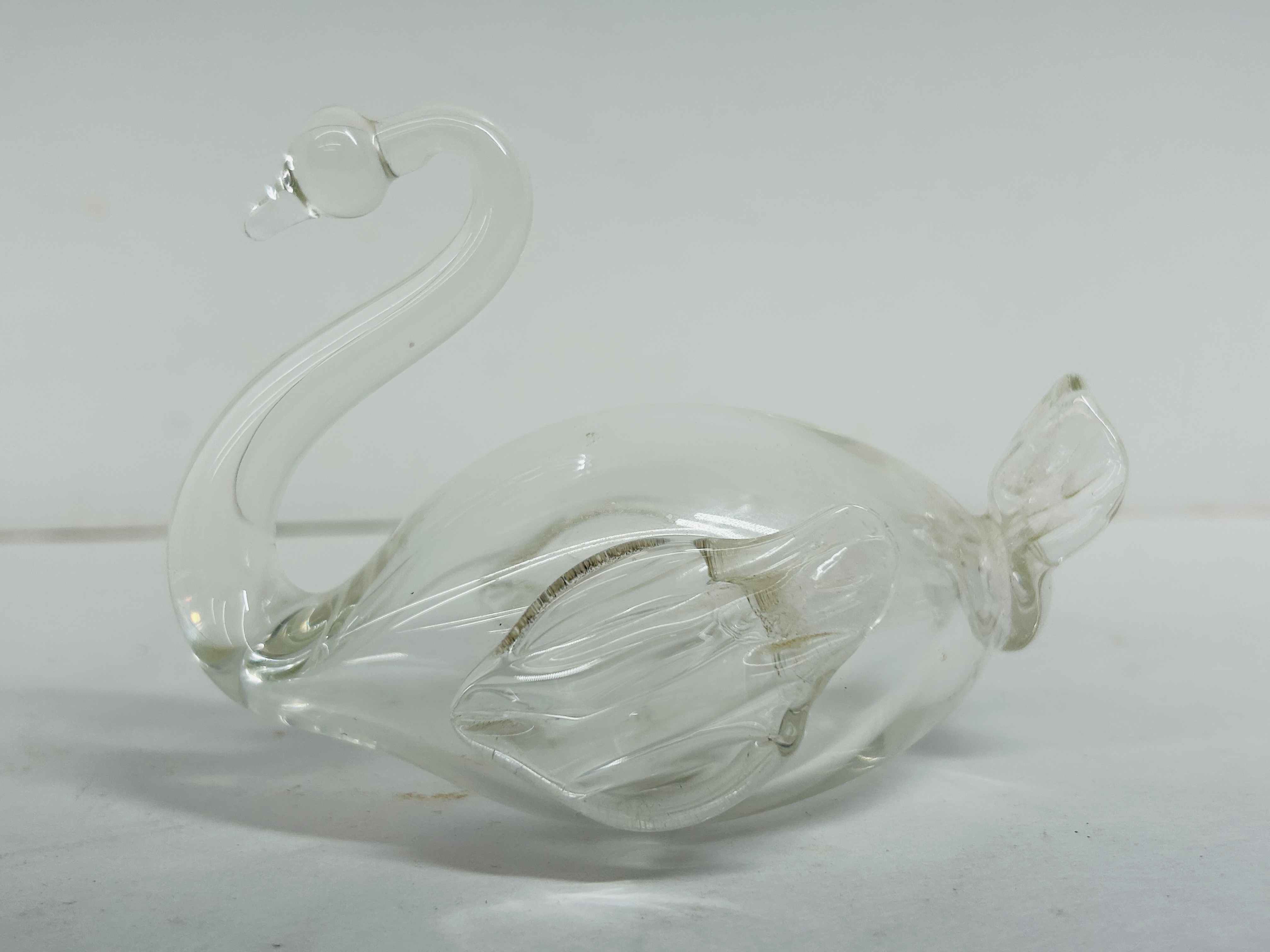 VARIOUS MAKERS, ASSORTED GLASSWARE AND COLLECTIBLES