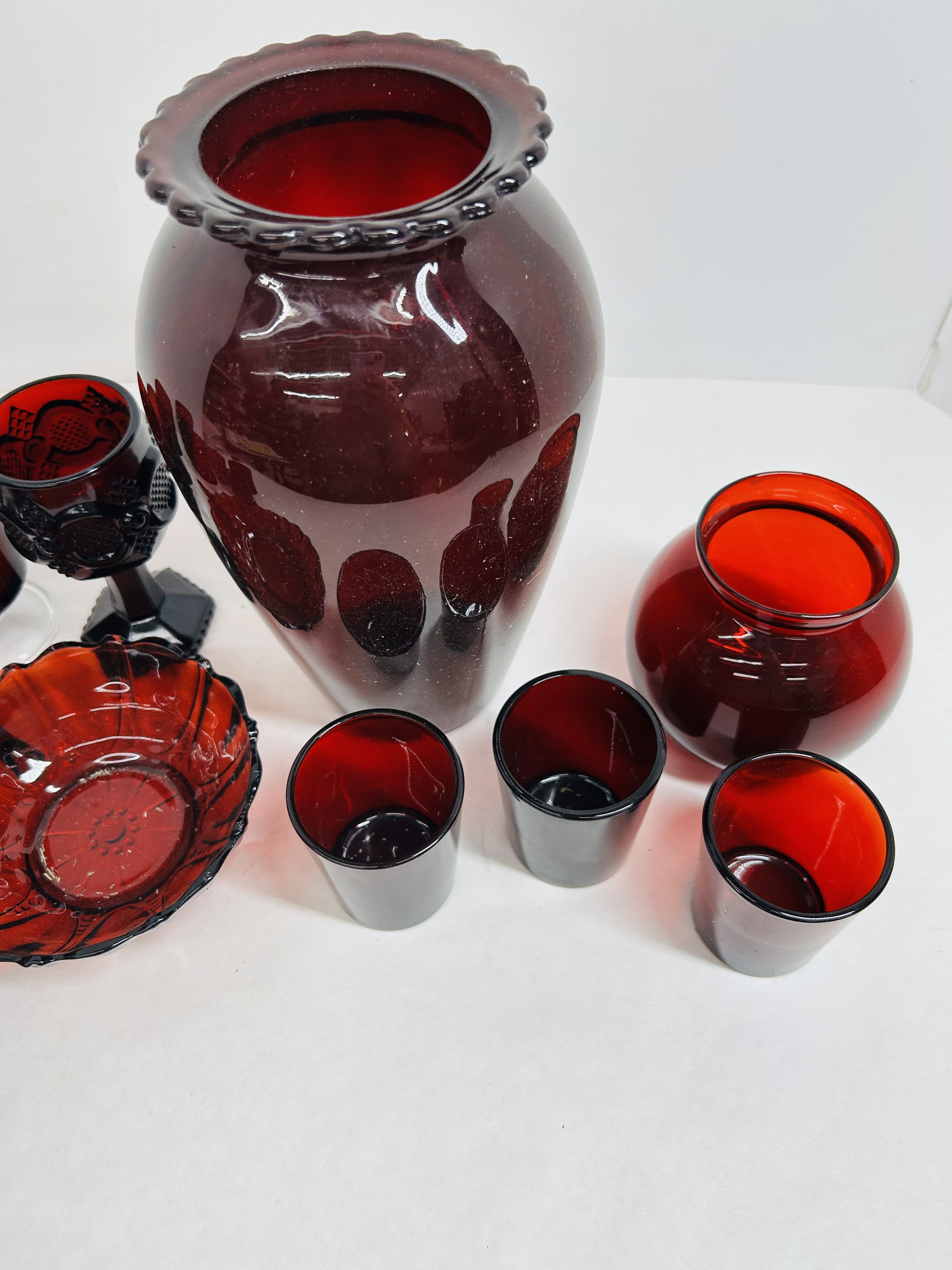 ANCHOR HOCKING ROYAL RUBY GLASS, MID-CENTURY