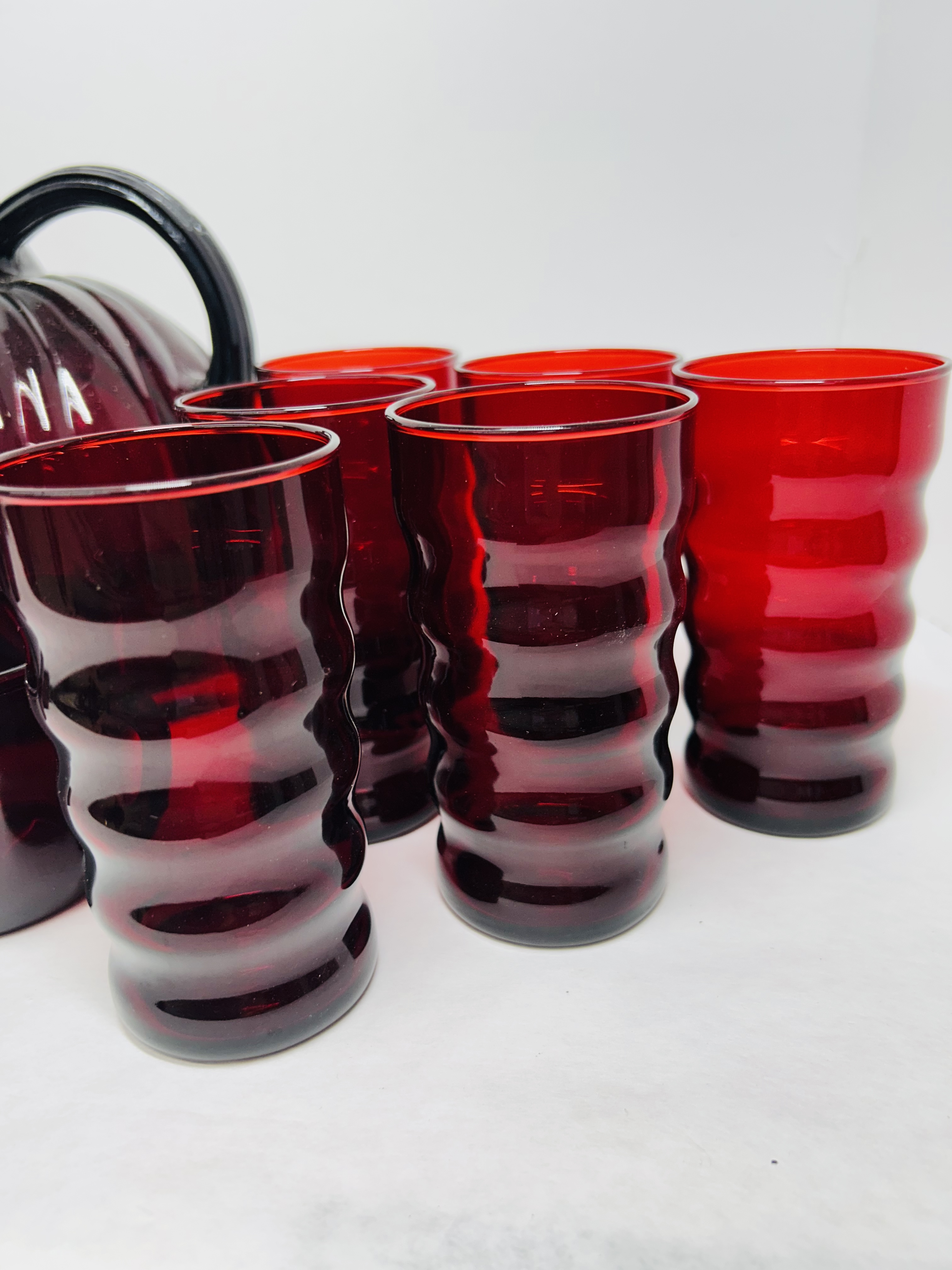 ANCHOR HOCKING ROYAL RUBY GLASS SERVICE, MID-20TH CENTURY