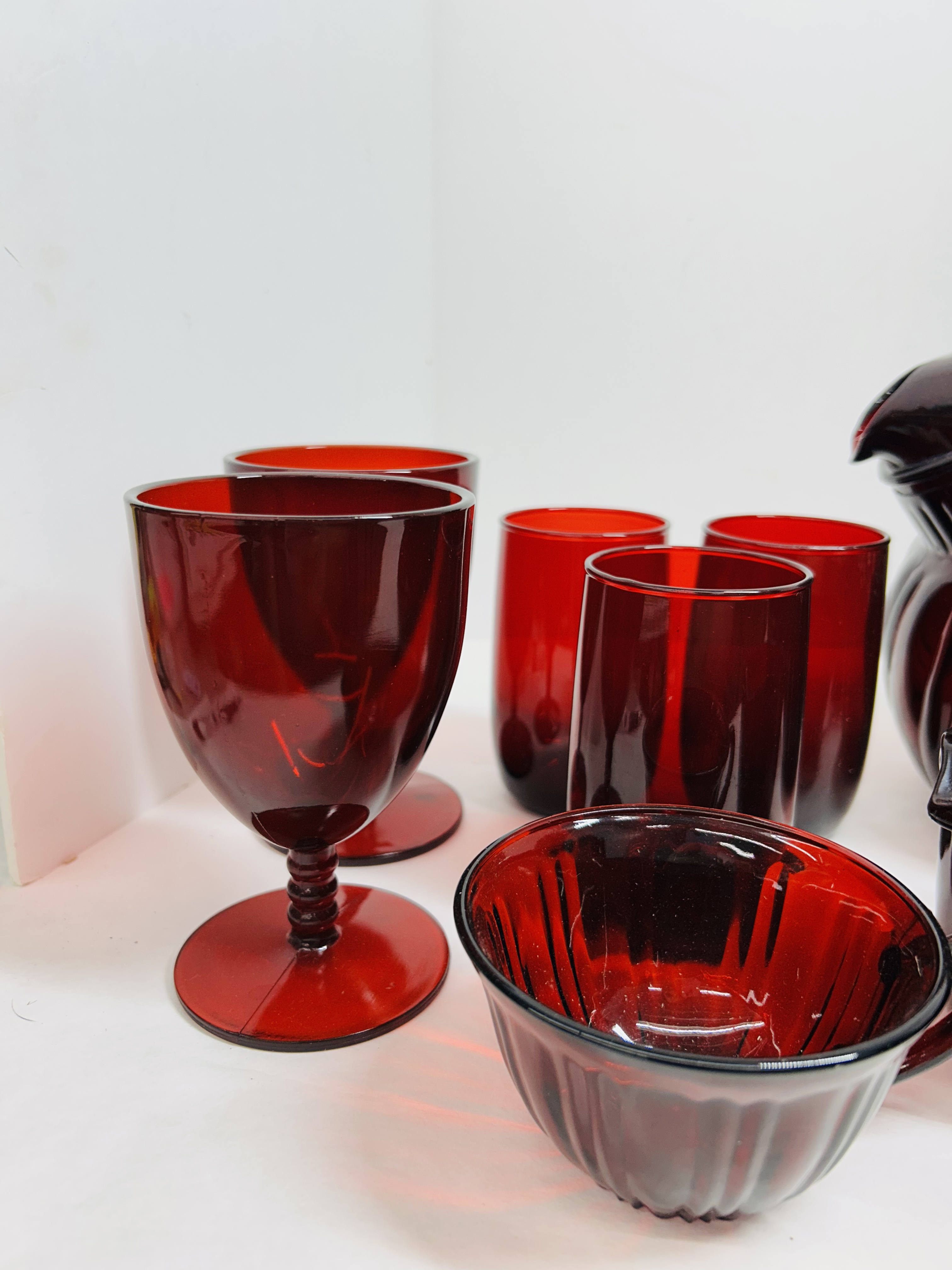 ANCHOR HOCKING ROYAL RUBY GLASS SERVICE, MID-20TH CENTURY