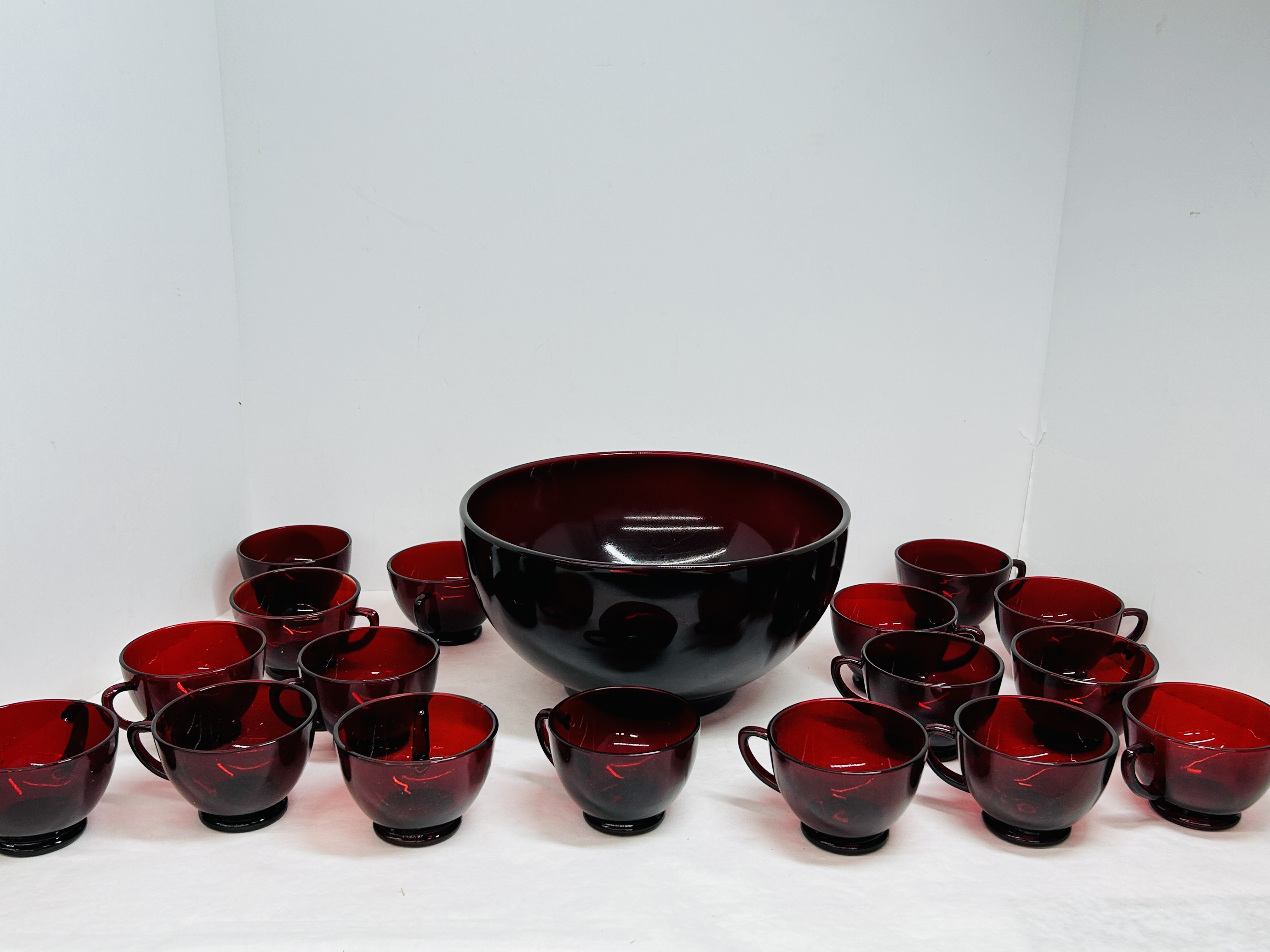 ANCHOR HOCKING ROYAL RUBY PUNCH SET, 1950S