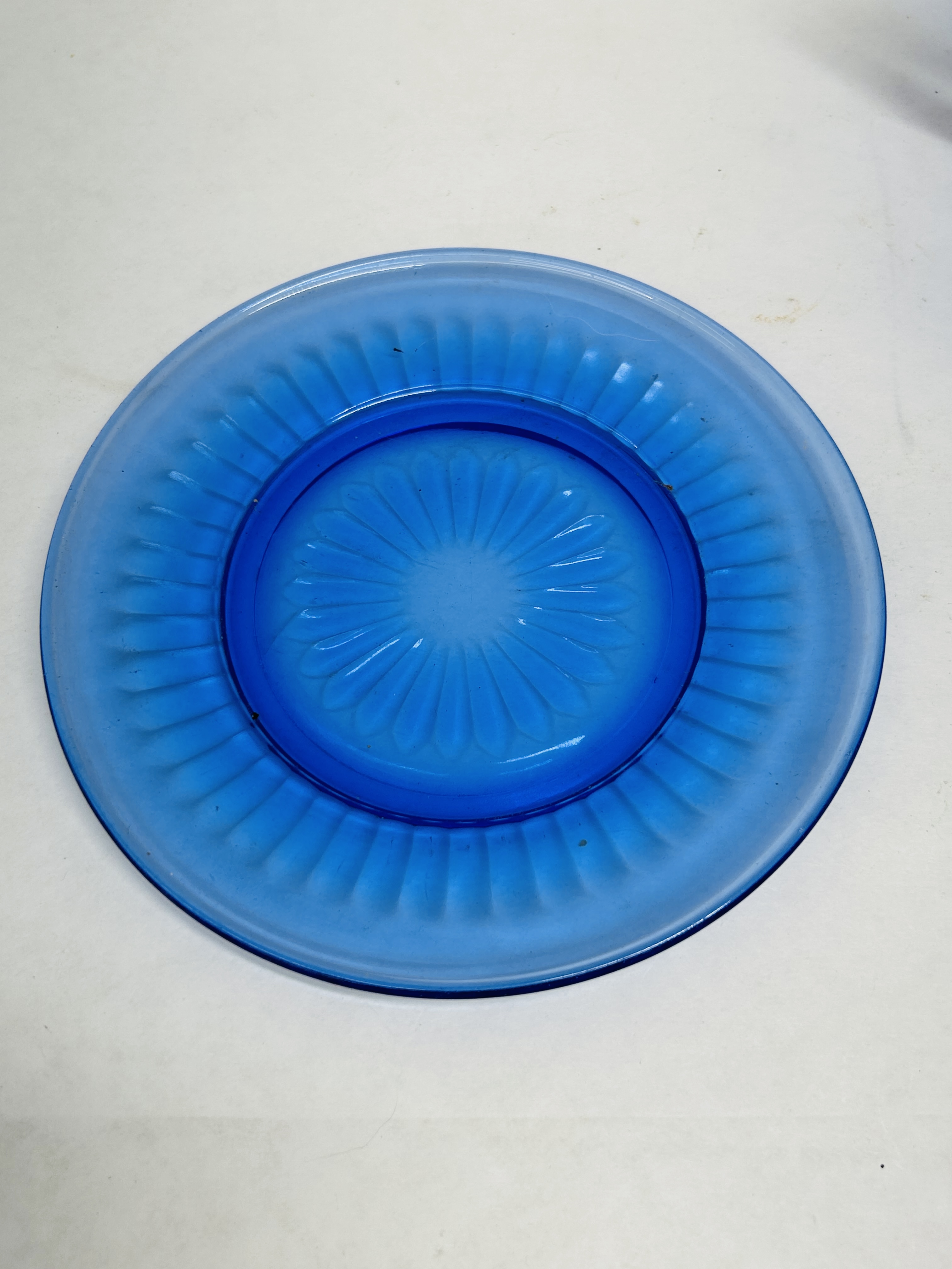 HAZEL-ATLAS COBALT GLASS SET, 1930S
