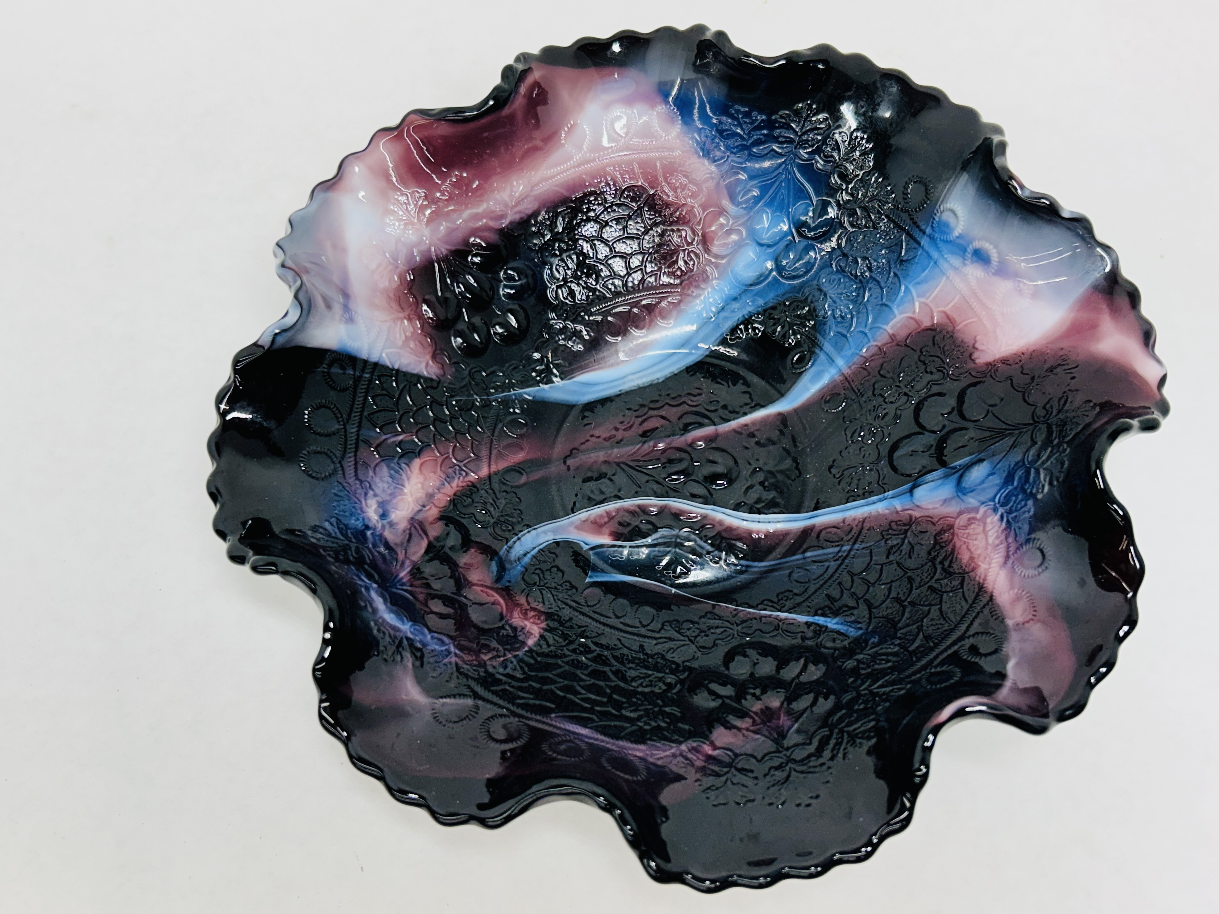 FENTON NORTHERN LIGHTS SLAG GLASS BOWL, 1980S