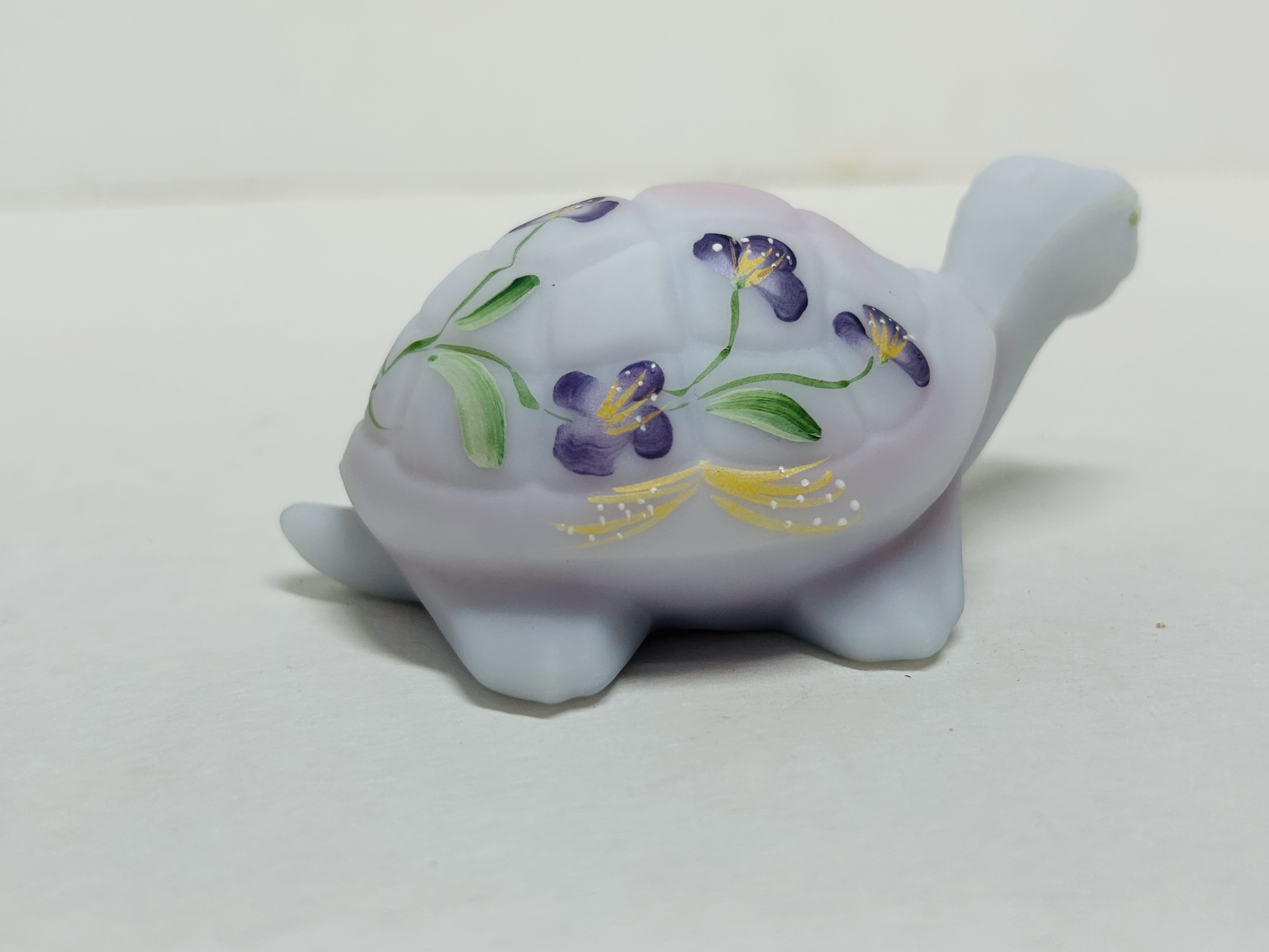FENTON BLUE BURMESE GLASS TURTLE, 2002 259/4750