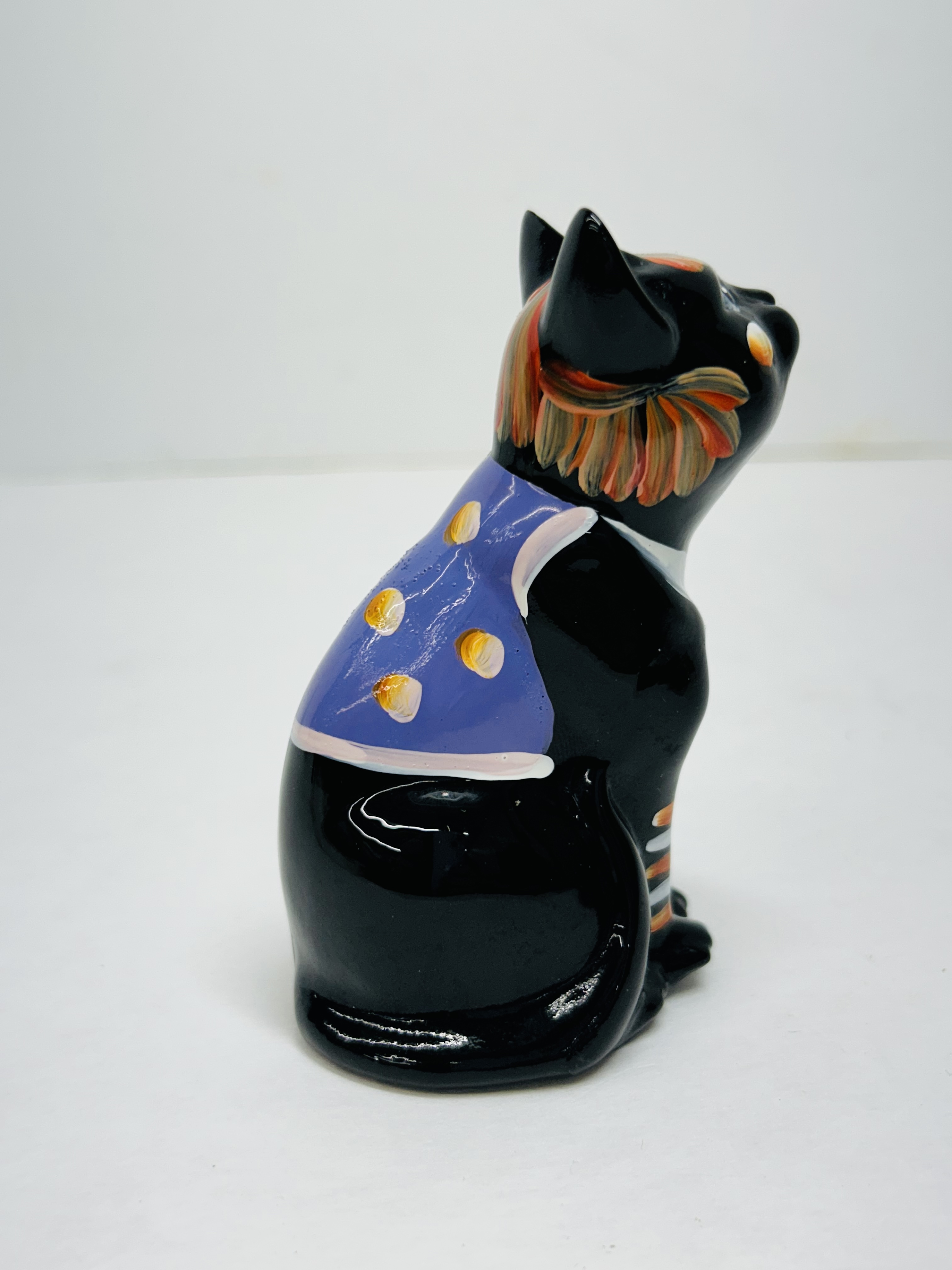 FENTON PAINTED BLACK GLASS CAT, 2007