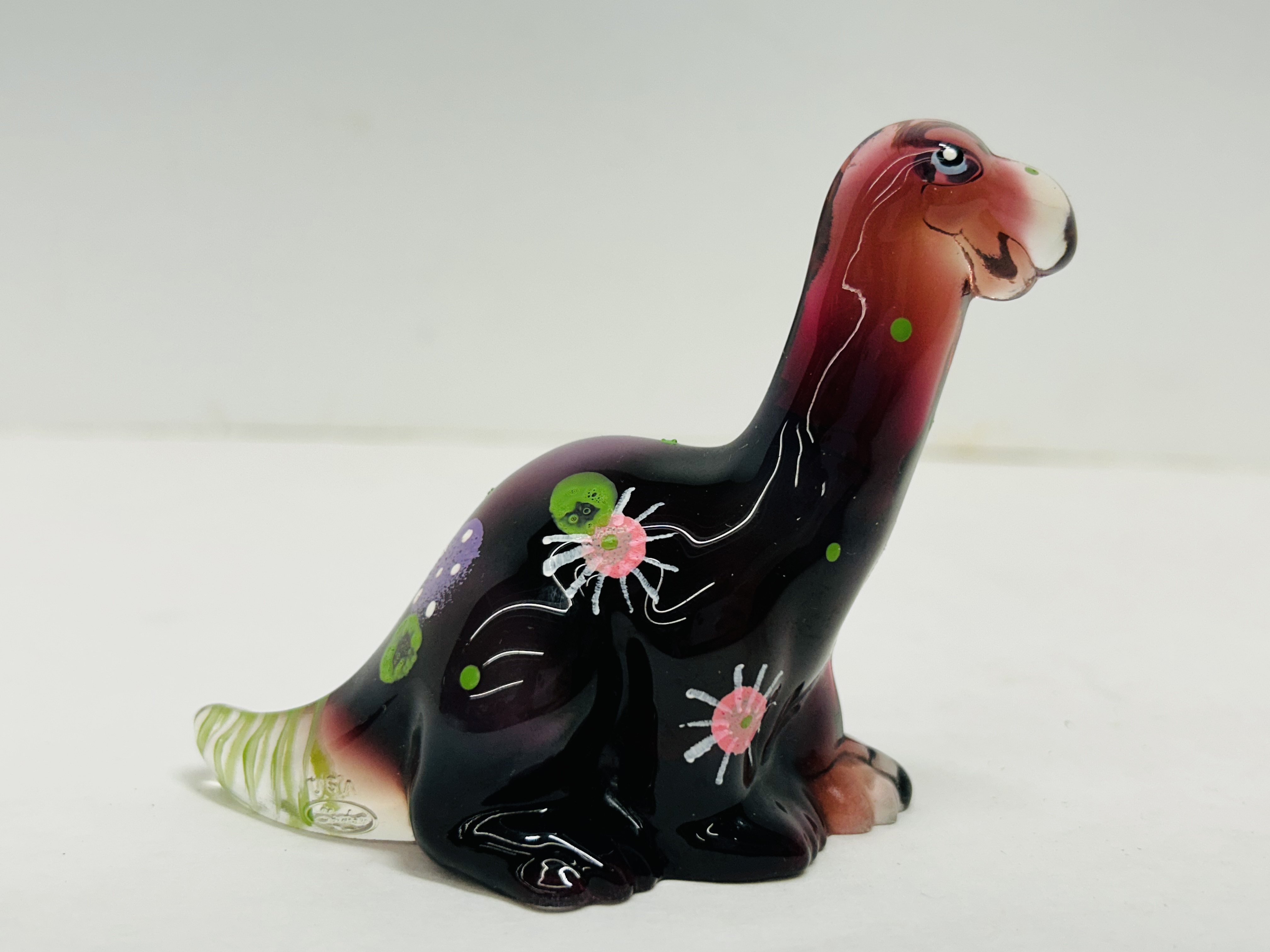 FENTON AMETHYST GLASS DINOSAUR, LATE 20TH CENTURY