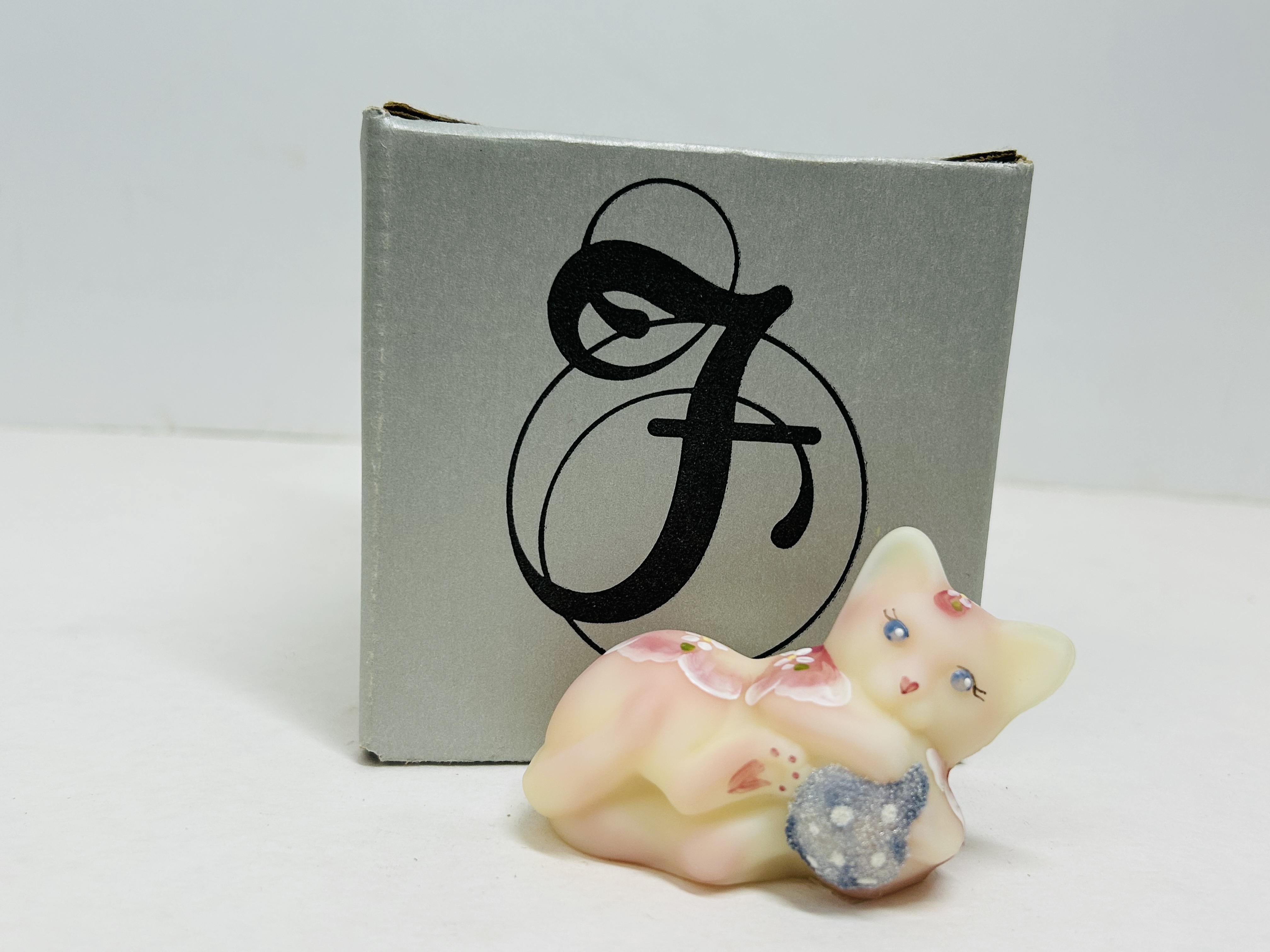 FENTON 100TH ANNIVERSARY BURMESE CAT