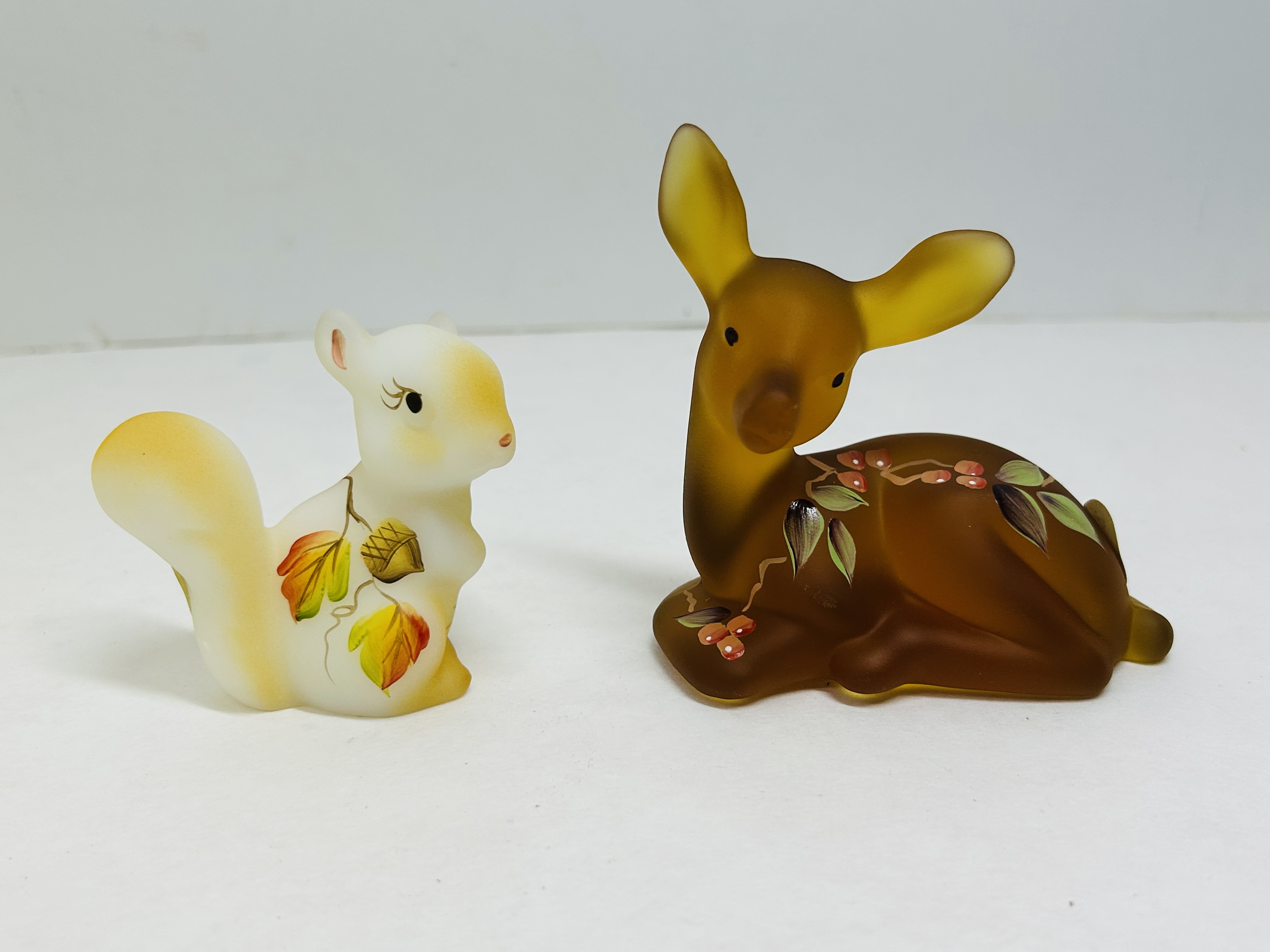 FENTON THANKSGIVING GLASS SET CIRCA 2000