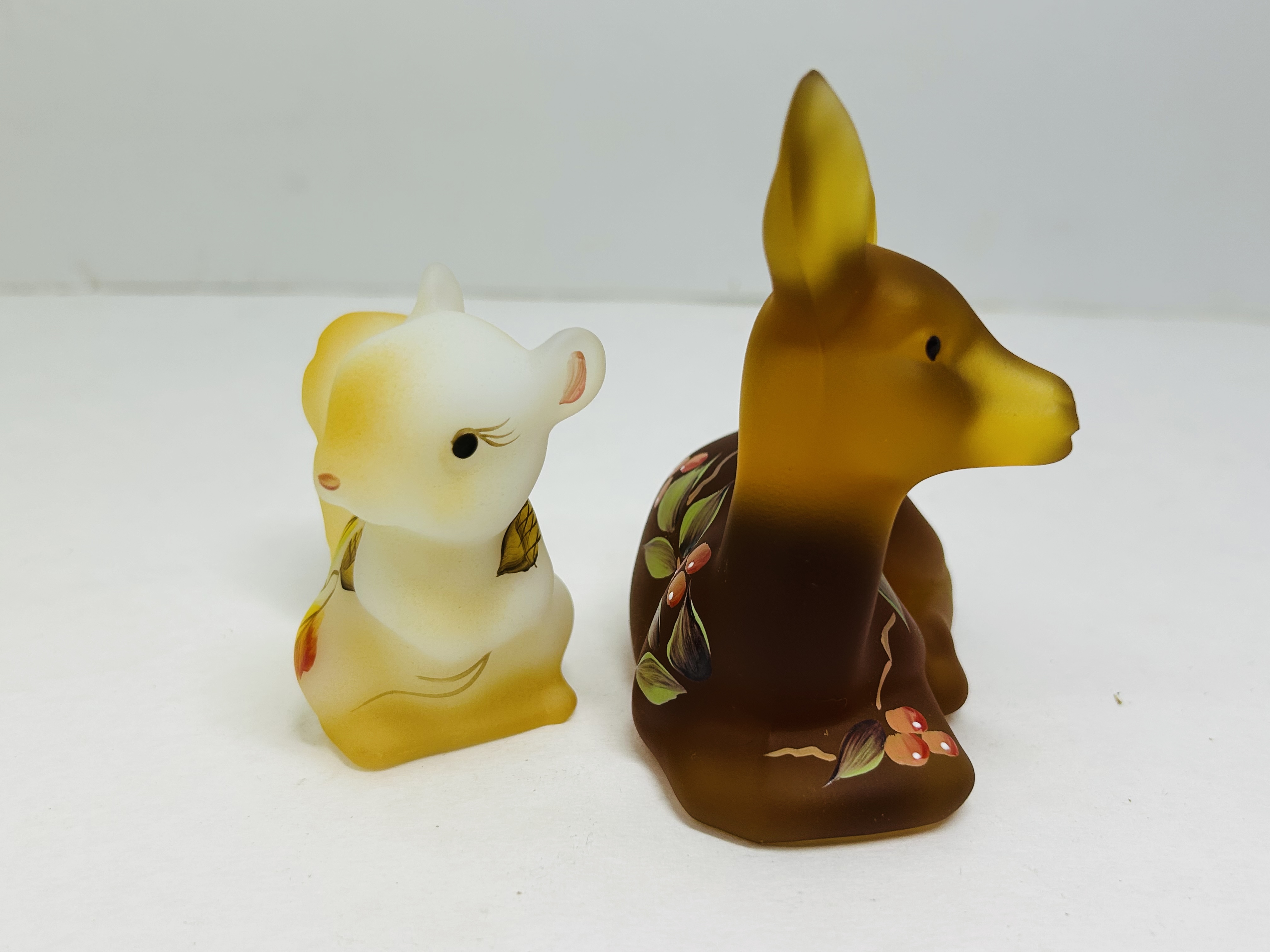 FENTON THANKSGIVING GLASS SET CIRCA 2000