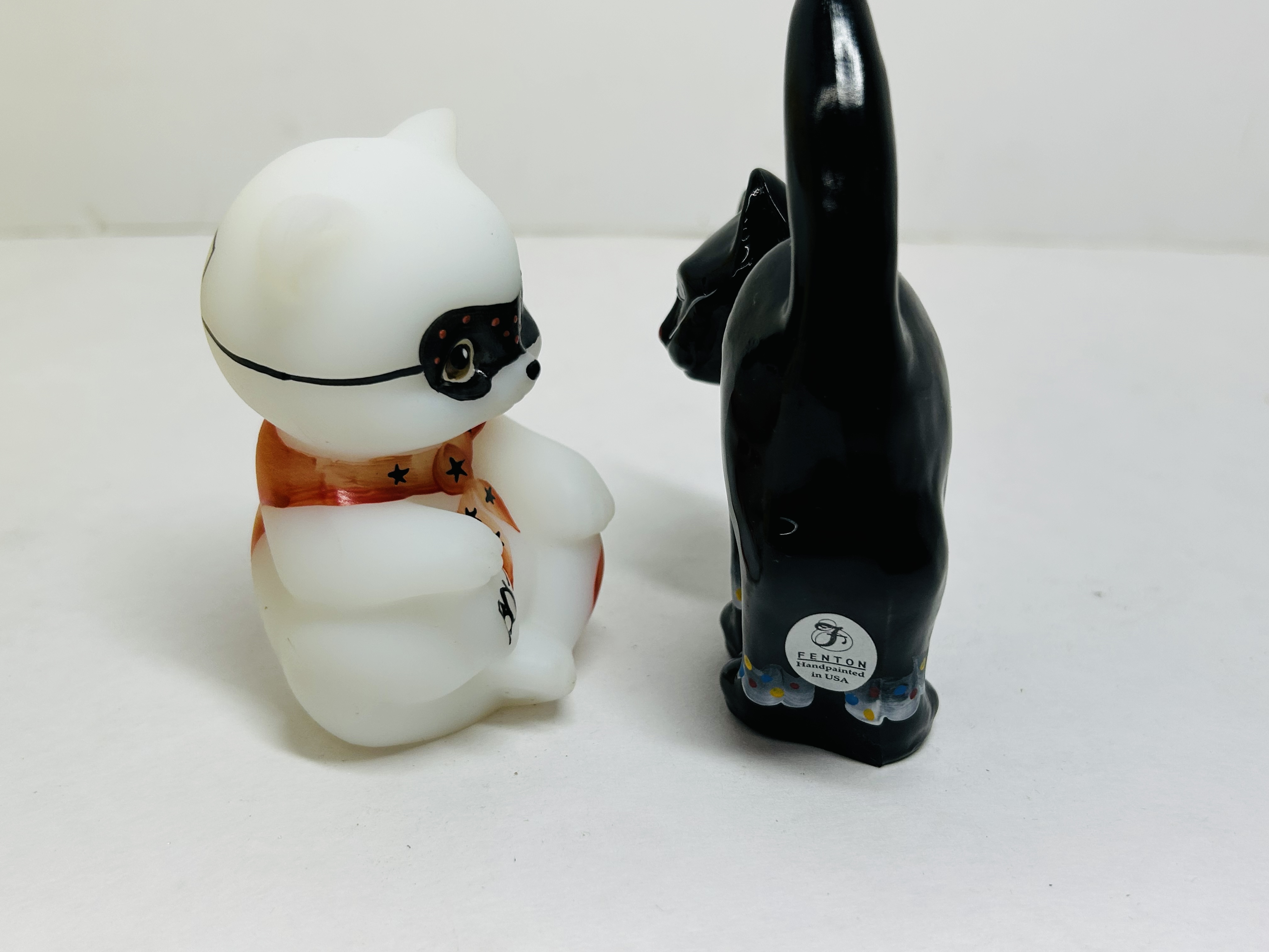 FENTON HALLOWEEN GLASS SET