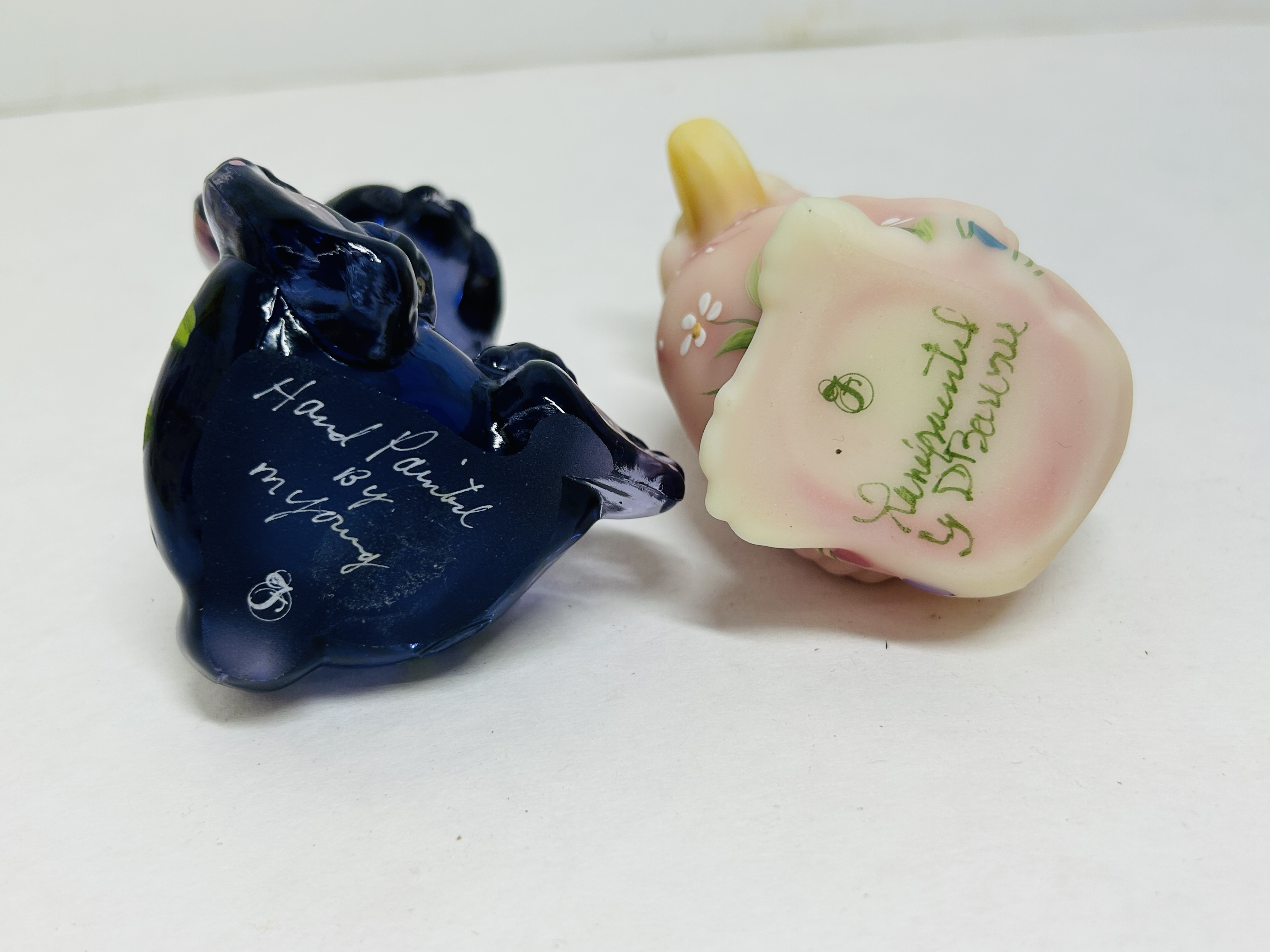 FENTON GLASS RABBIT AND DUCK, 1990S