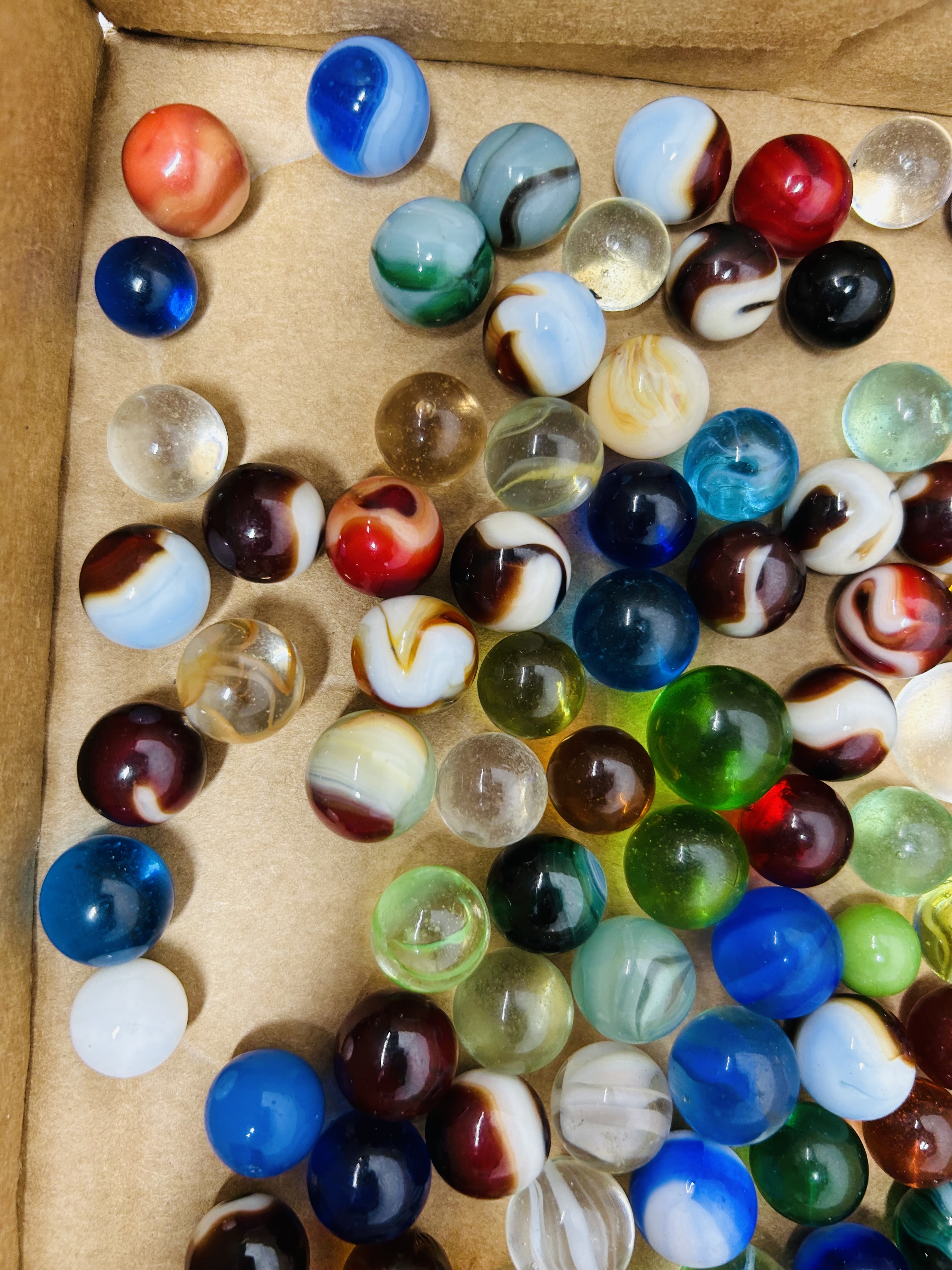ASSORTED VINTAGE MARBLE COLLECTION