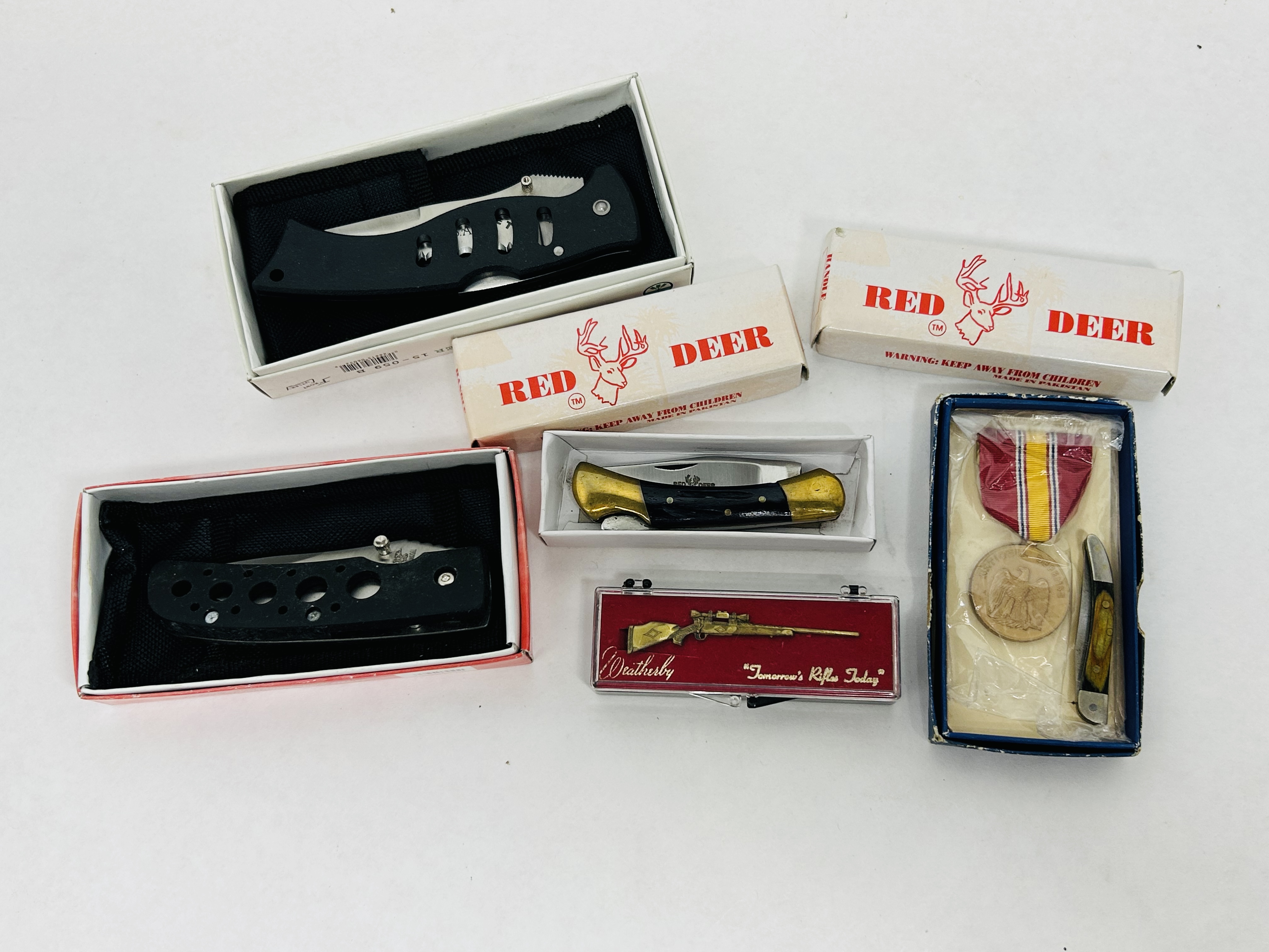 RED DEER AND FALCON KNIVES, STAINLESS