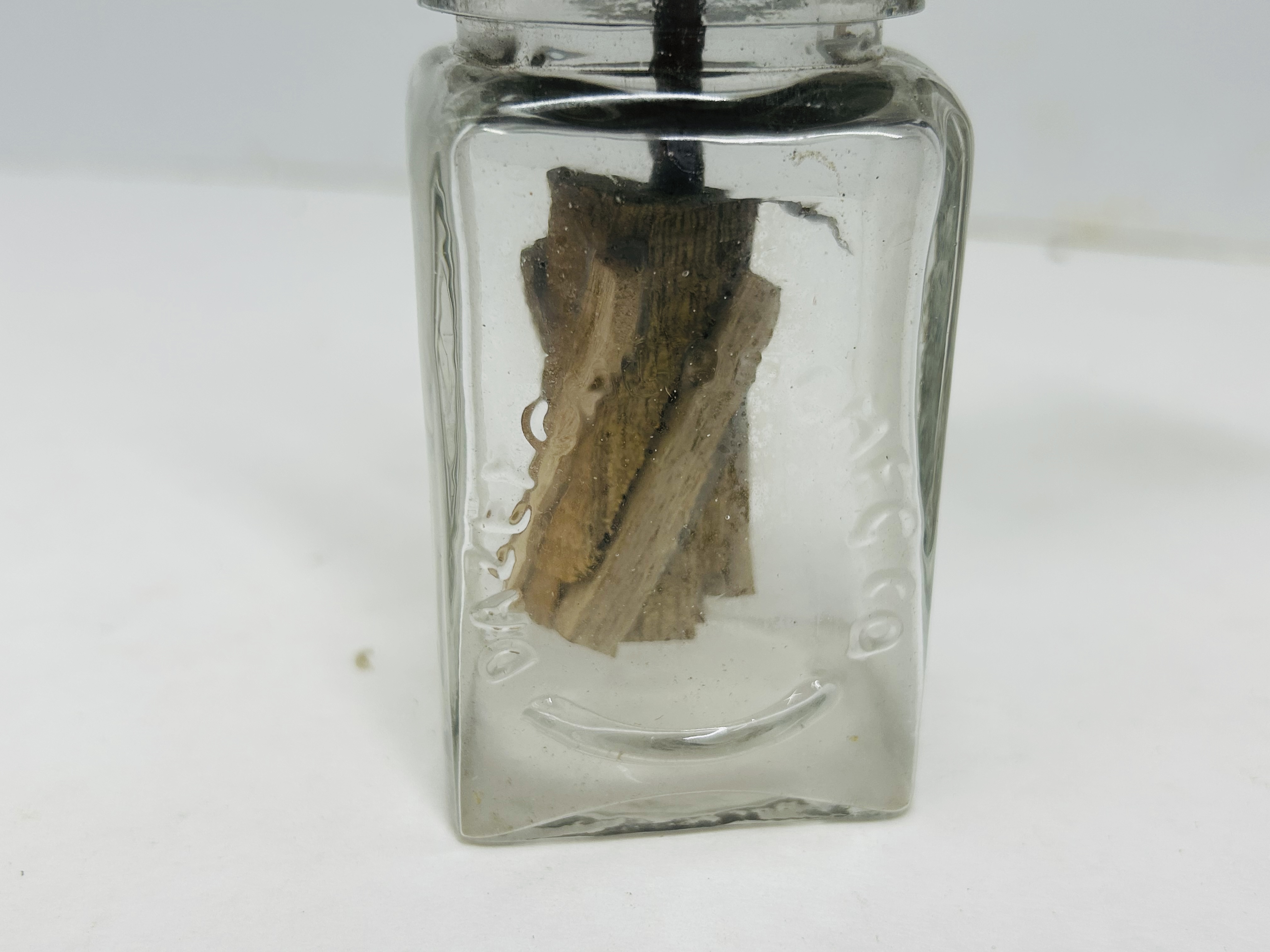 DAZEY GLASS AND IRON CHURN